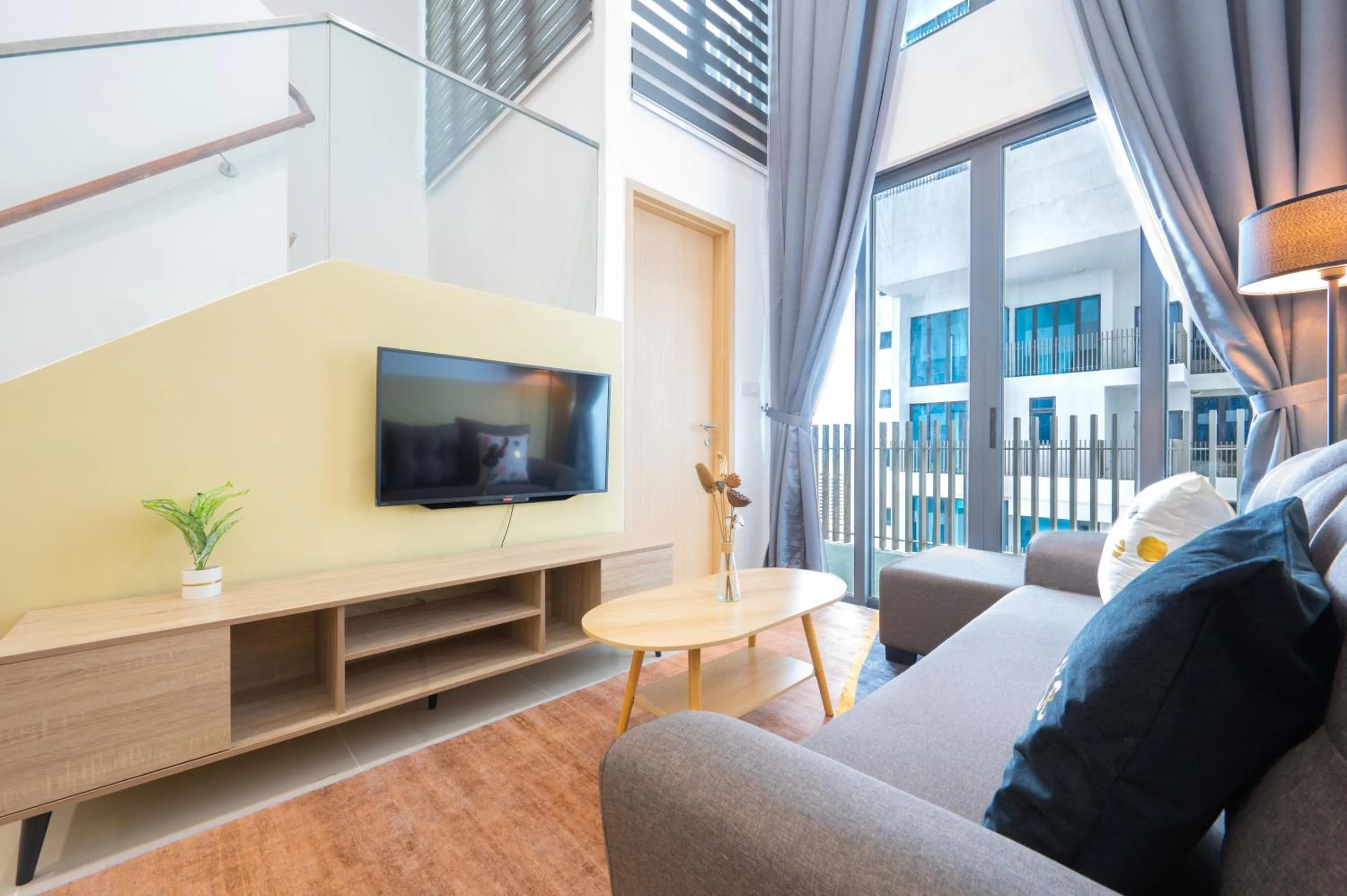 Communal lounge/ TV room in Greystone Colony KLCC