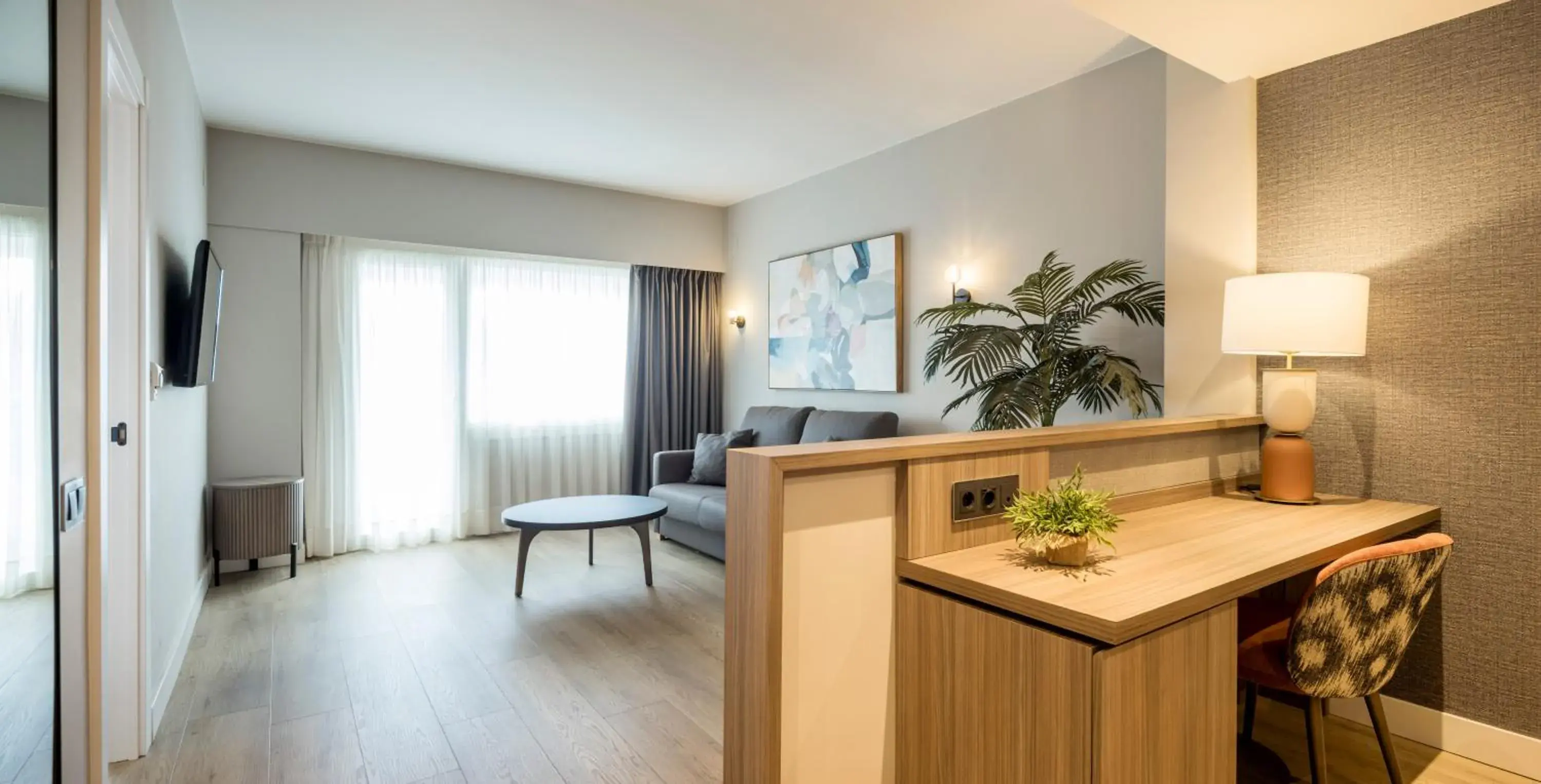 Bedroom in Ilunion Romareda Bedroom in Ilunion Romareda