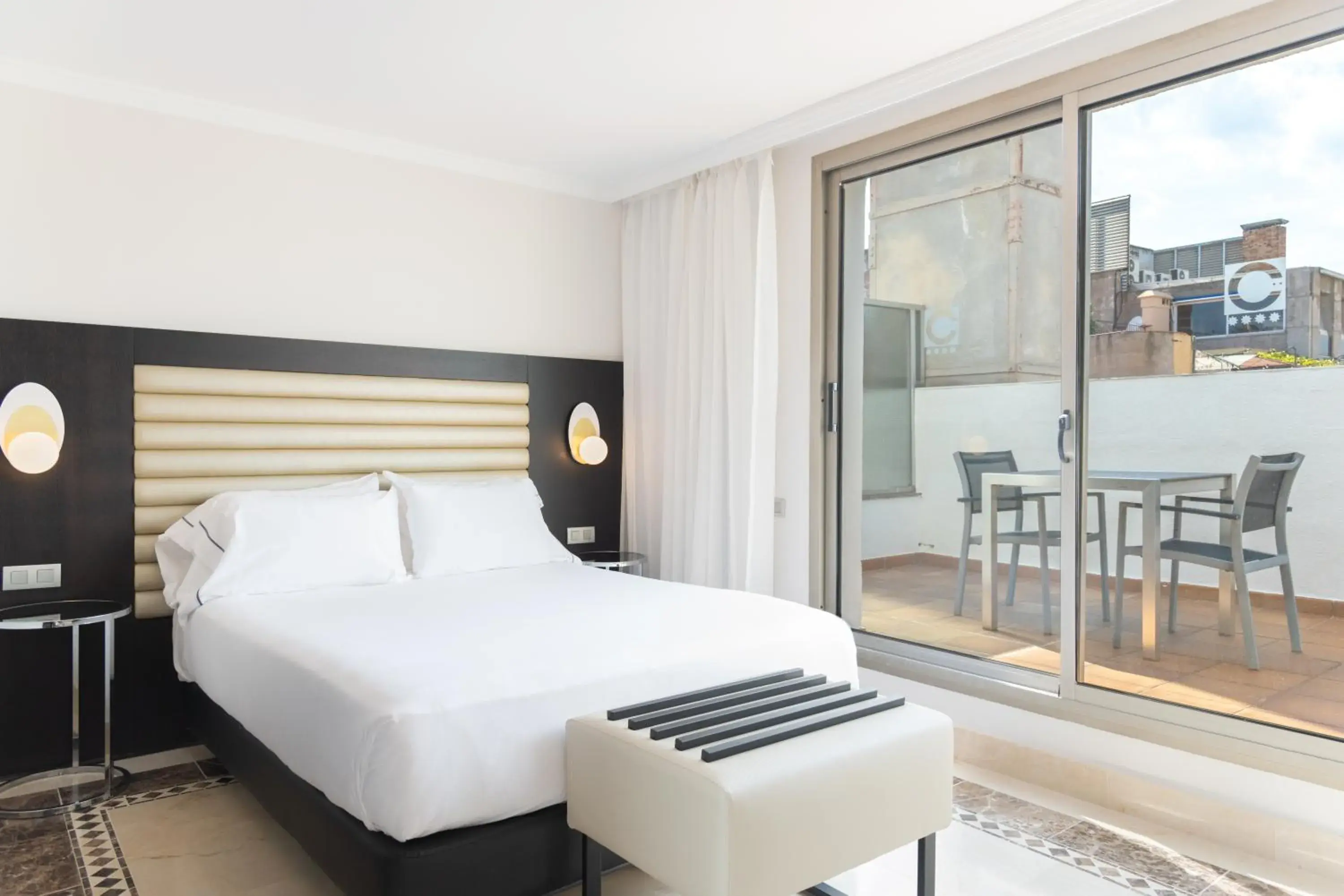 Bed in Eurostars Cristal Palace Bed in Eurostars Cristal Palace