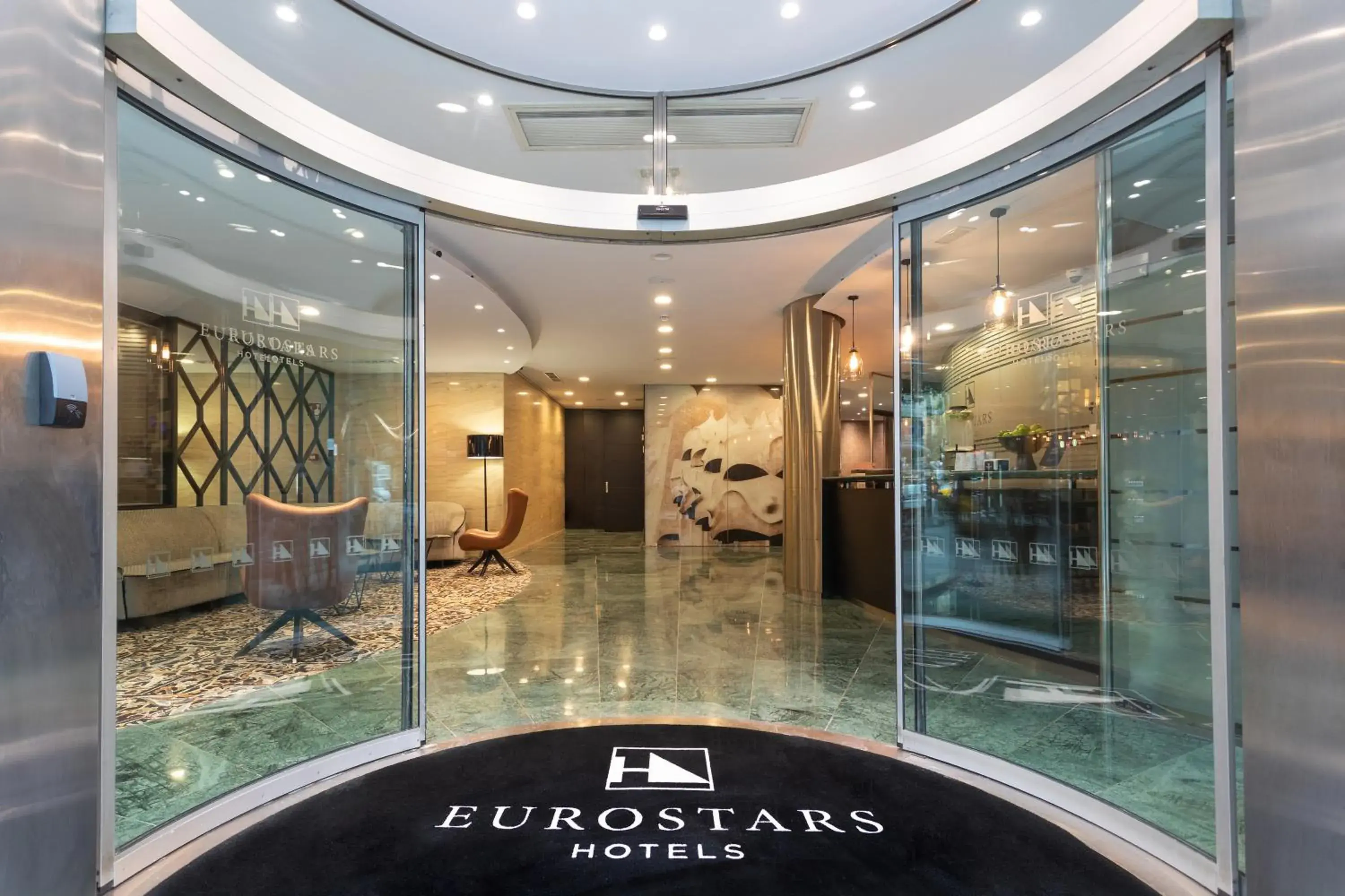 Lobby or reception in Eurostars Cristal Palace Lobby or reception in Eurostars Cristal Palace