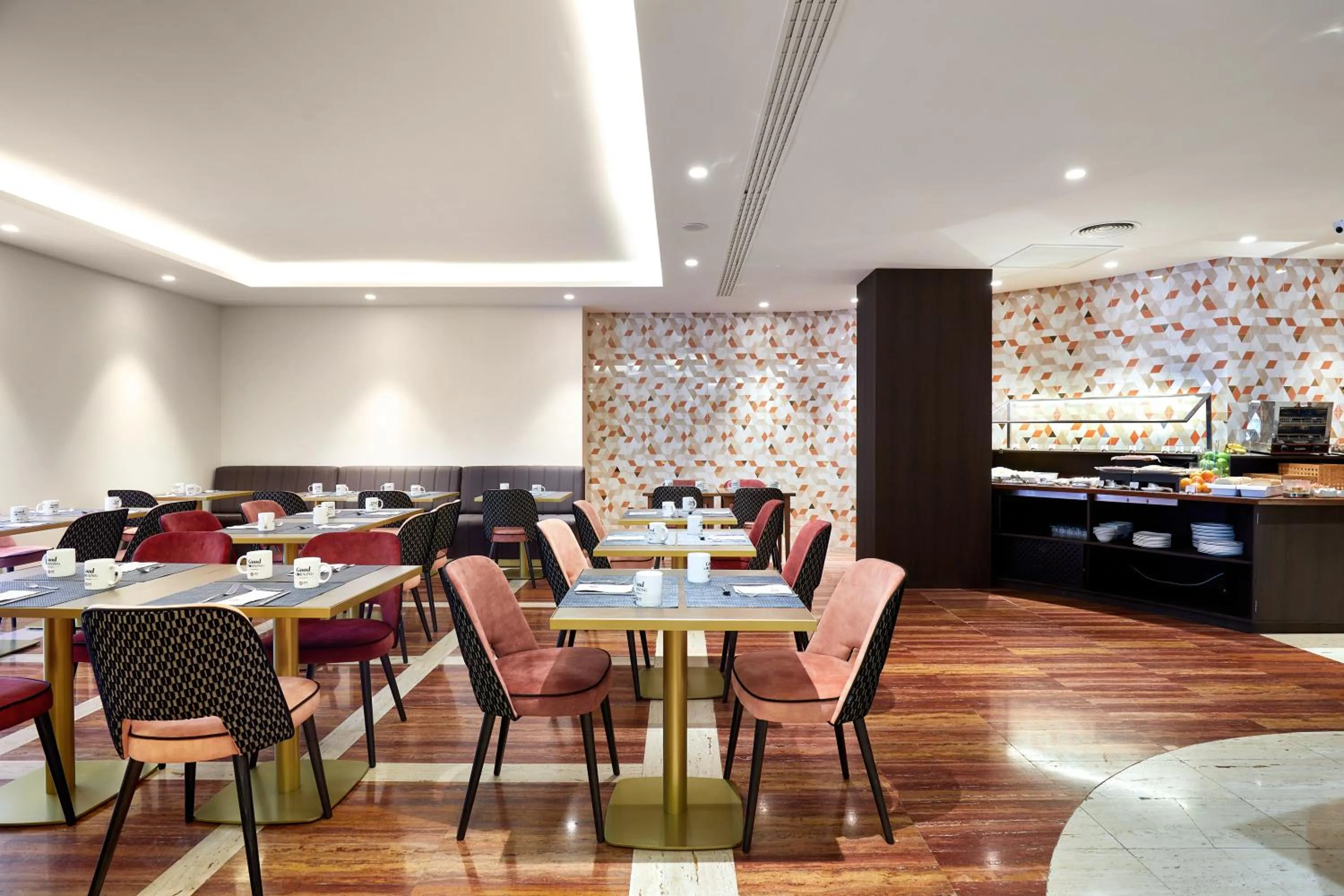 Breakfast in Exe Mitre