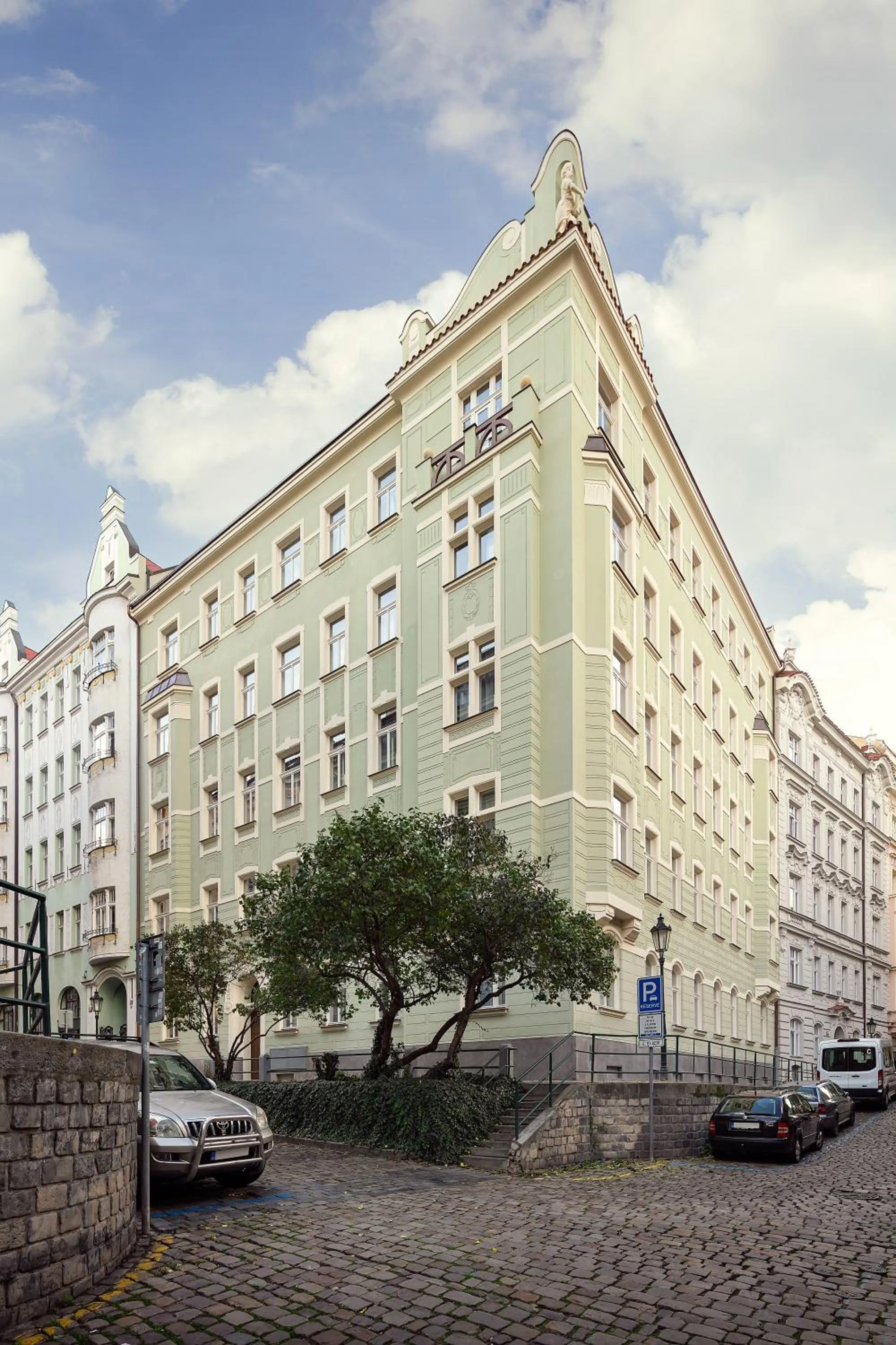 Facade/entrance in Allure Hotel & Residence Prague