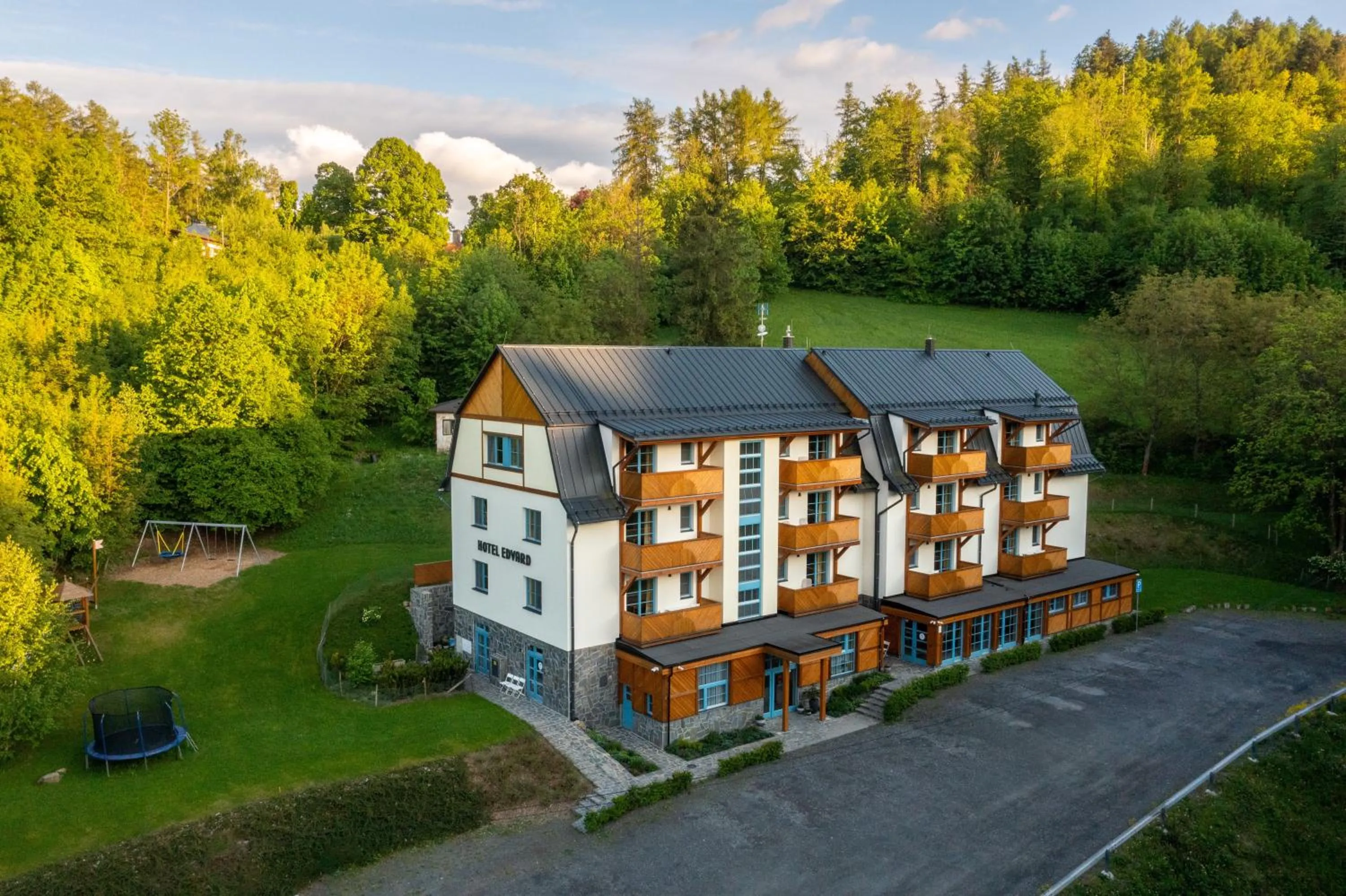 Property building in Hotel Edvard