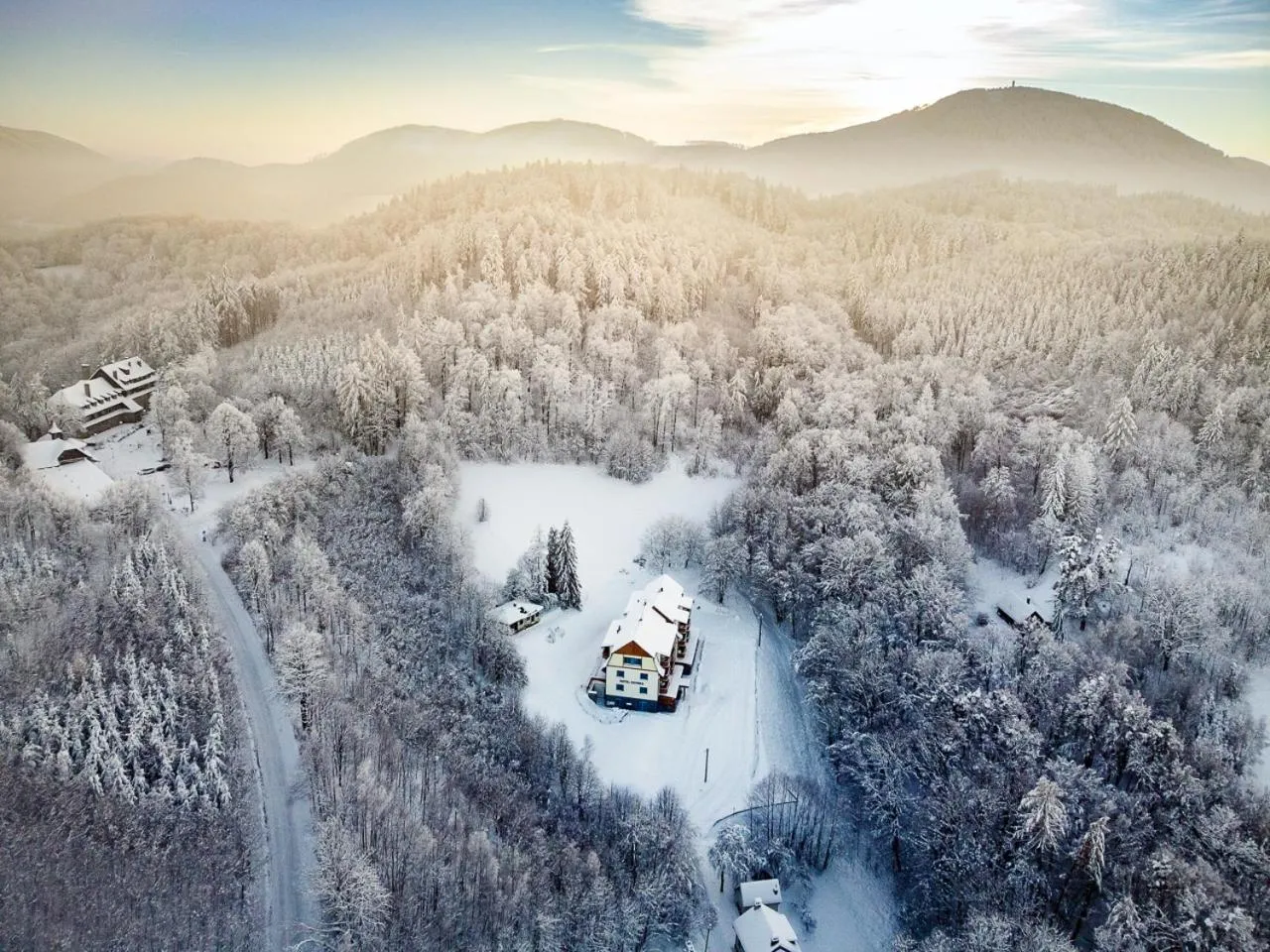 Property building in Hotel Edvard