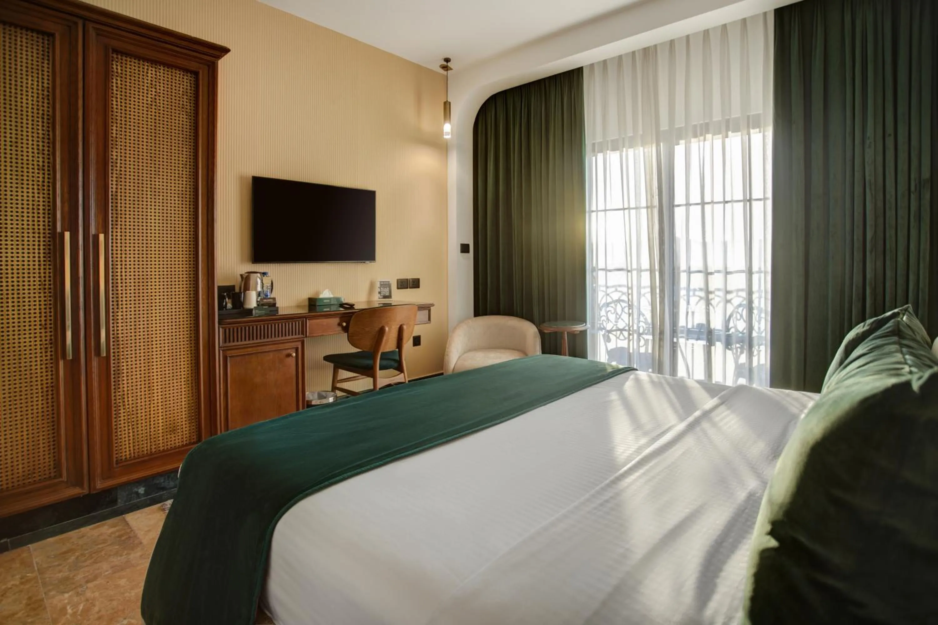 Bedroom in Bratus Hotel