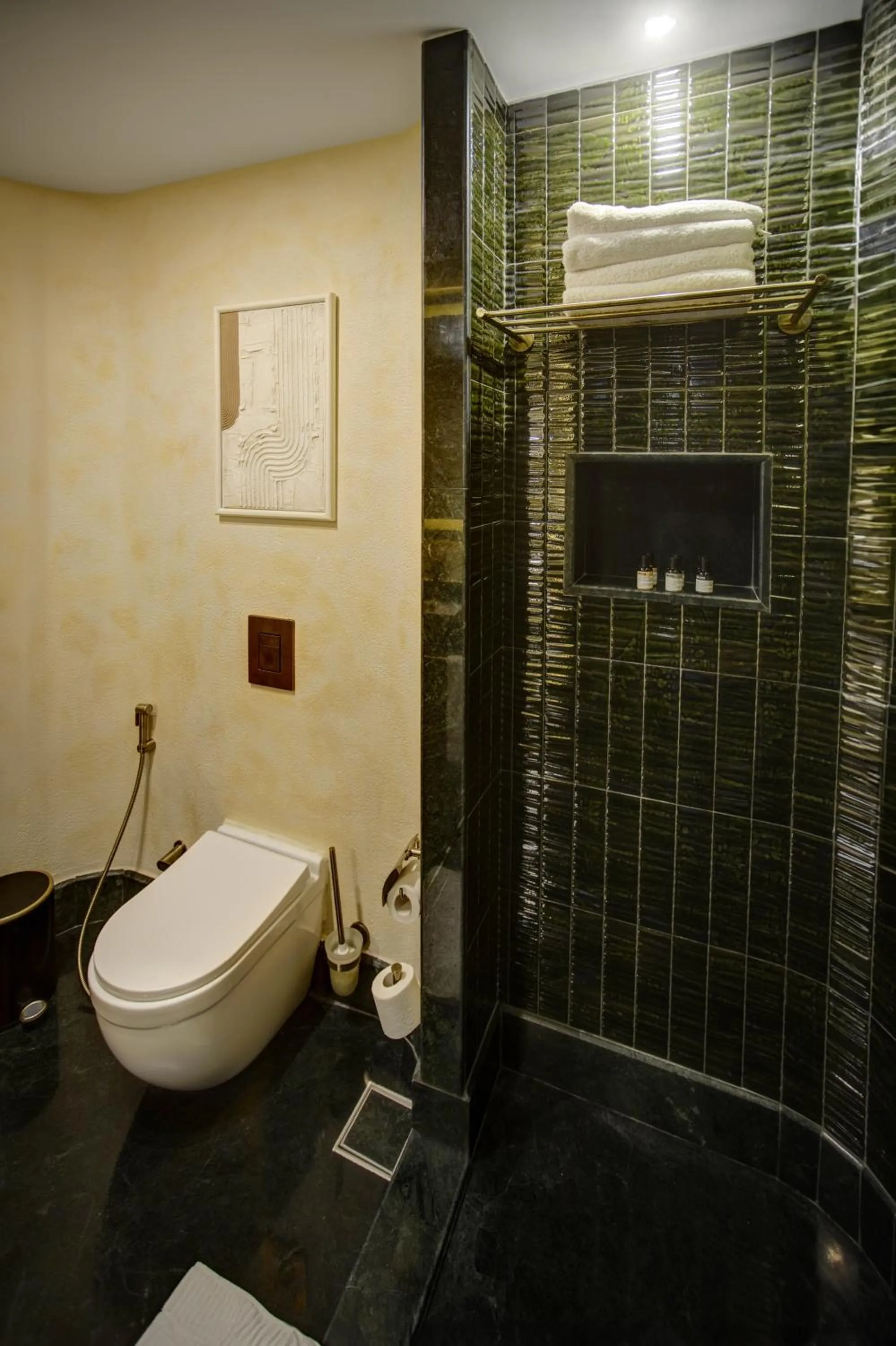 Shower in Bratus Hotel