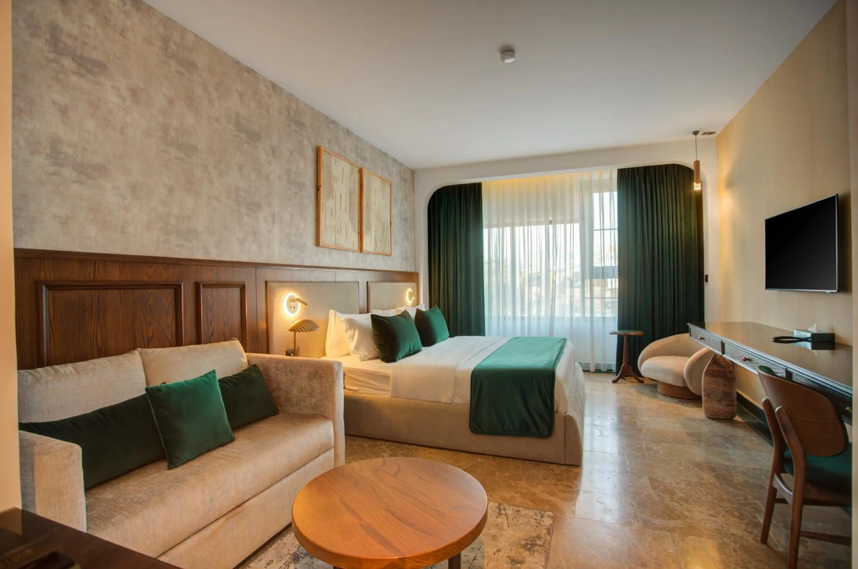 Photo of the whole room in Bratus Hotel