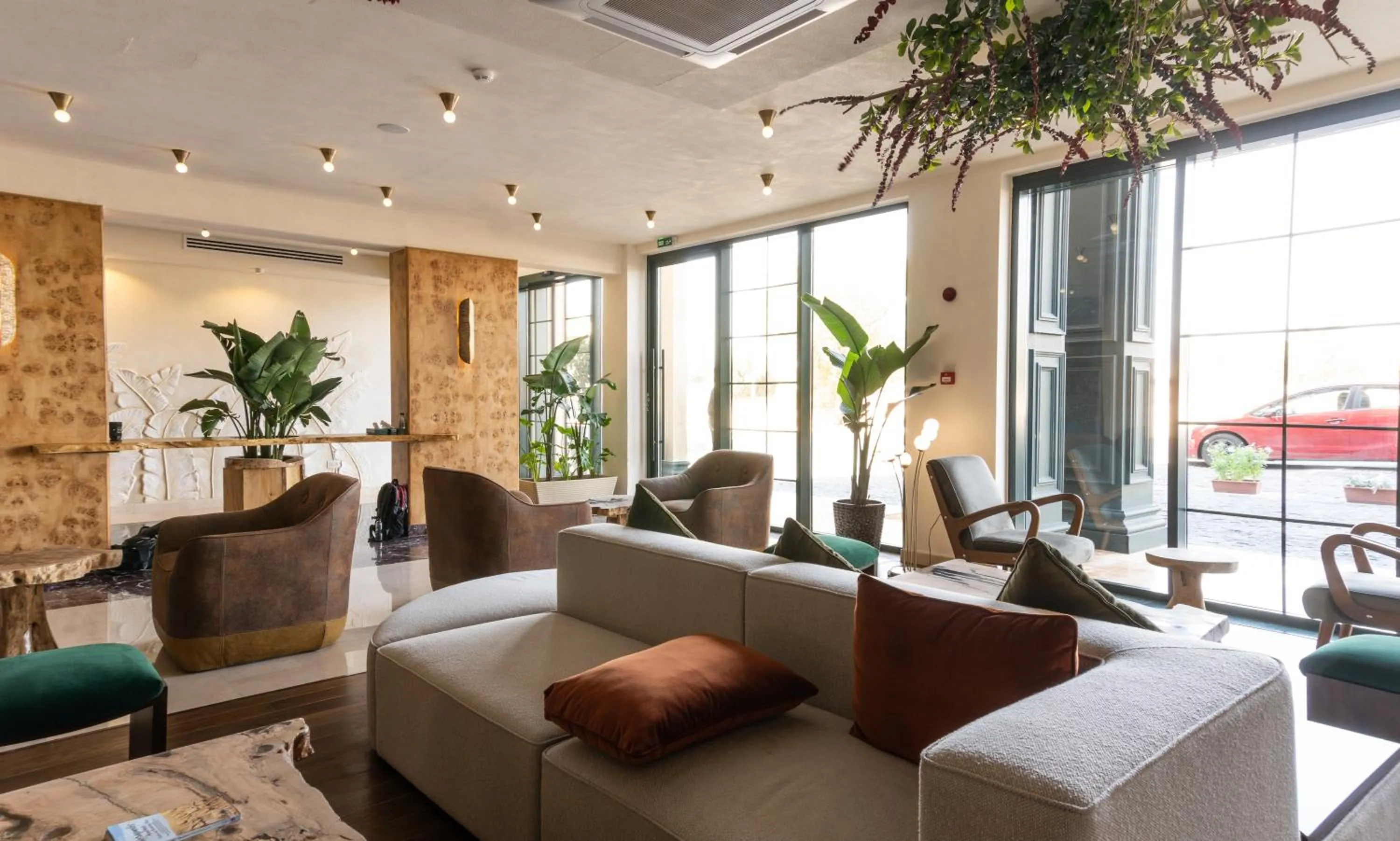 Seating area in Bratus Hotel