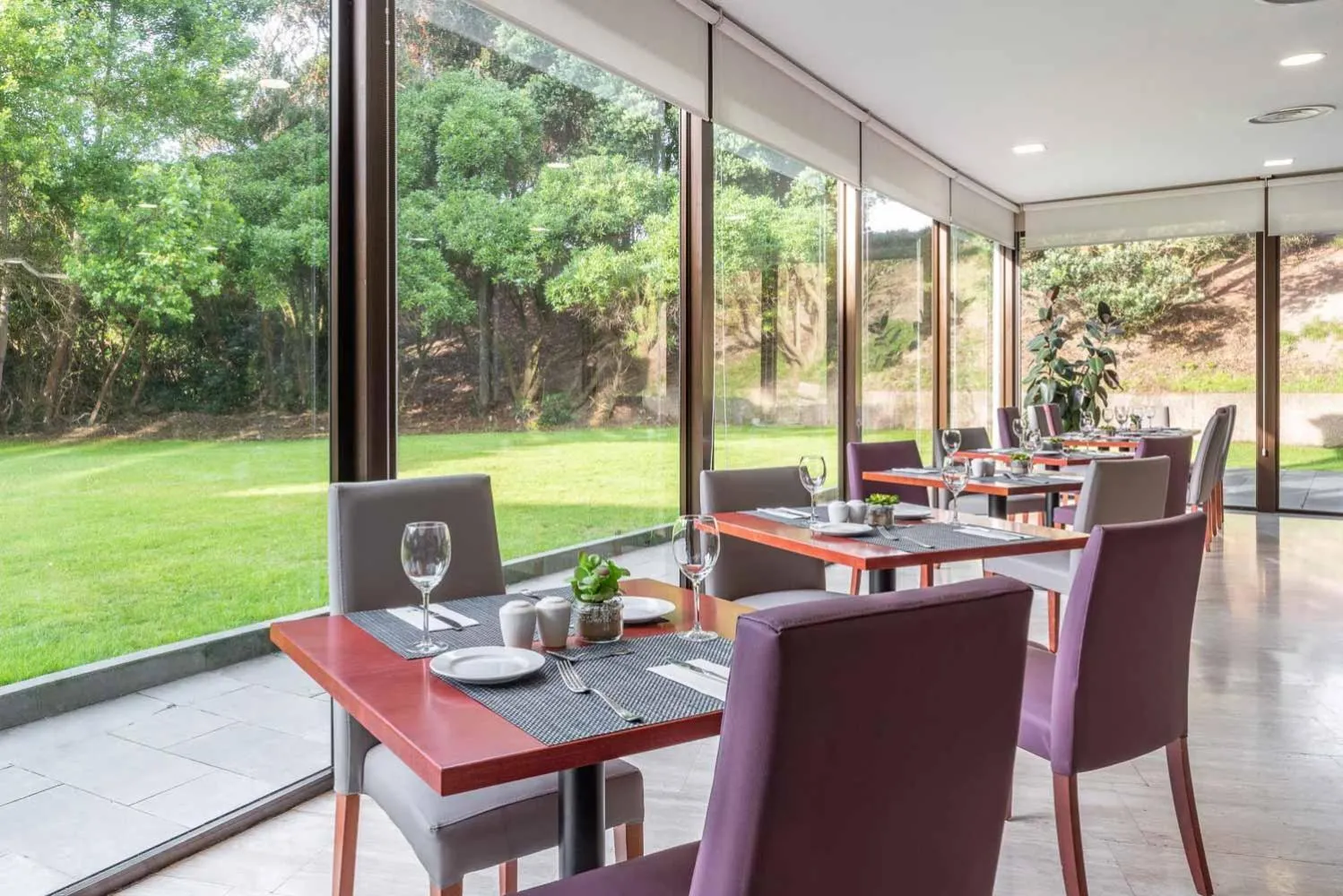 Lounge or bar in Eurostars Ciudad de La Coruña