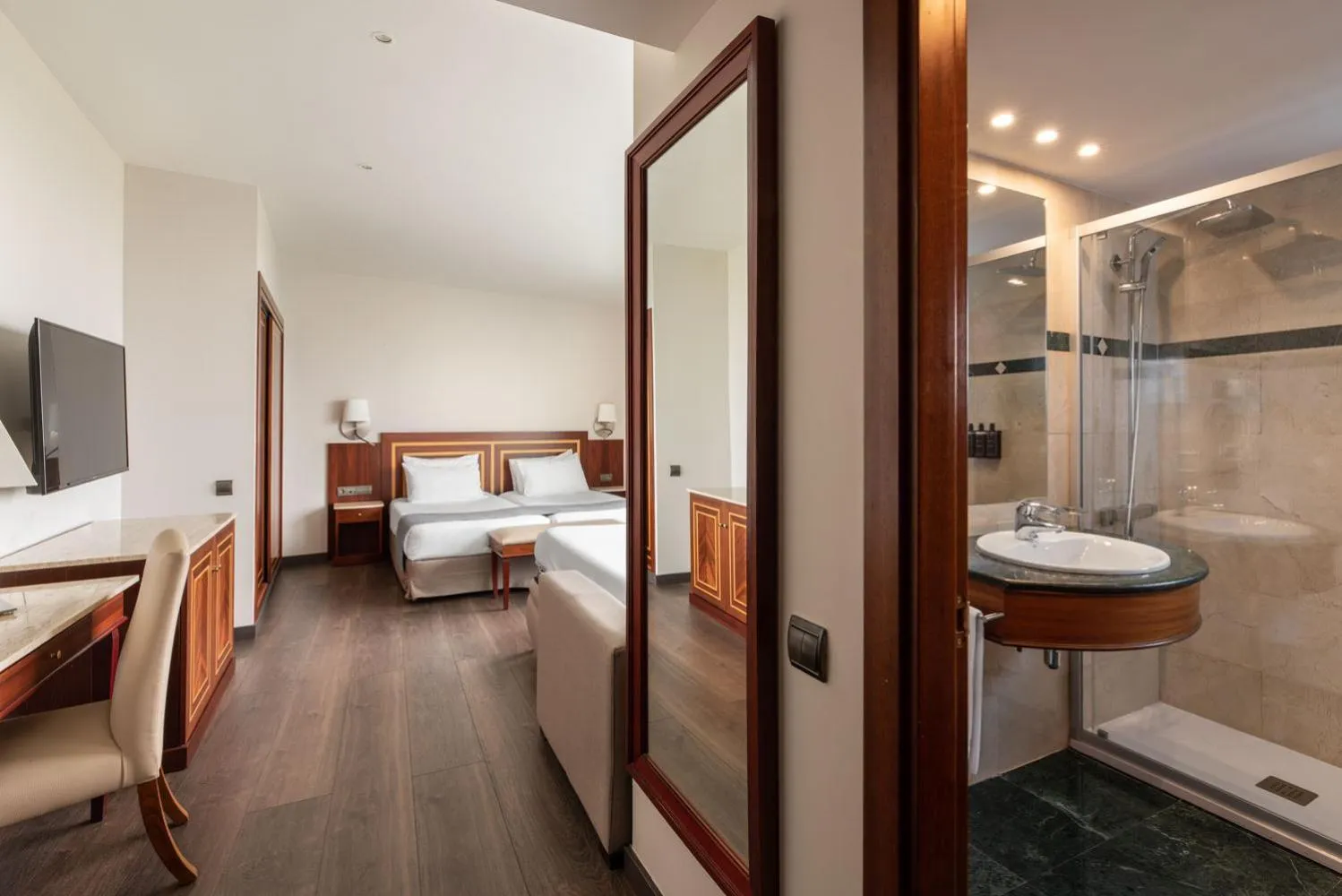 Photo of the whole room, Bed in Eurostars Ciudad de La Coruña