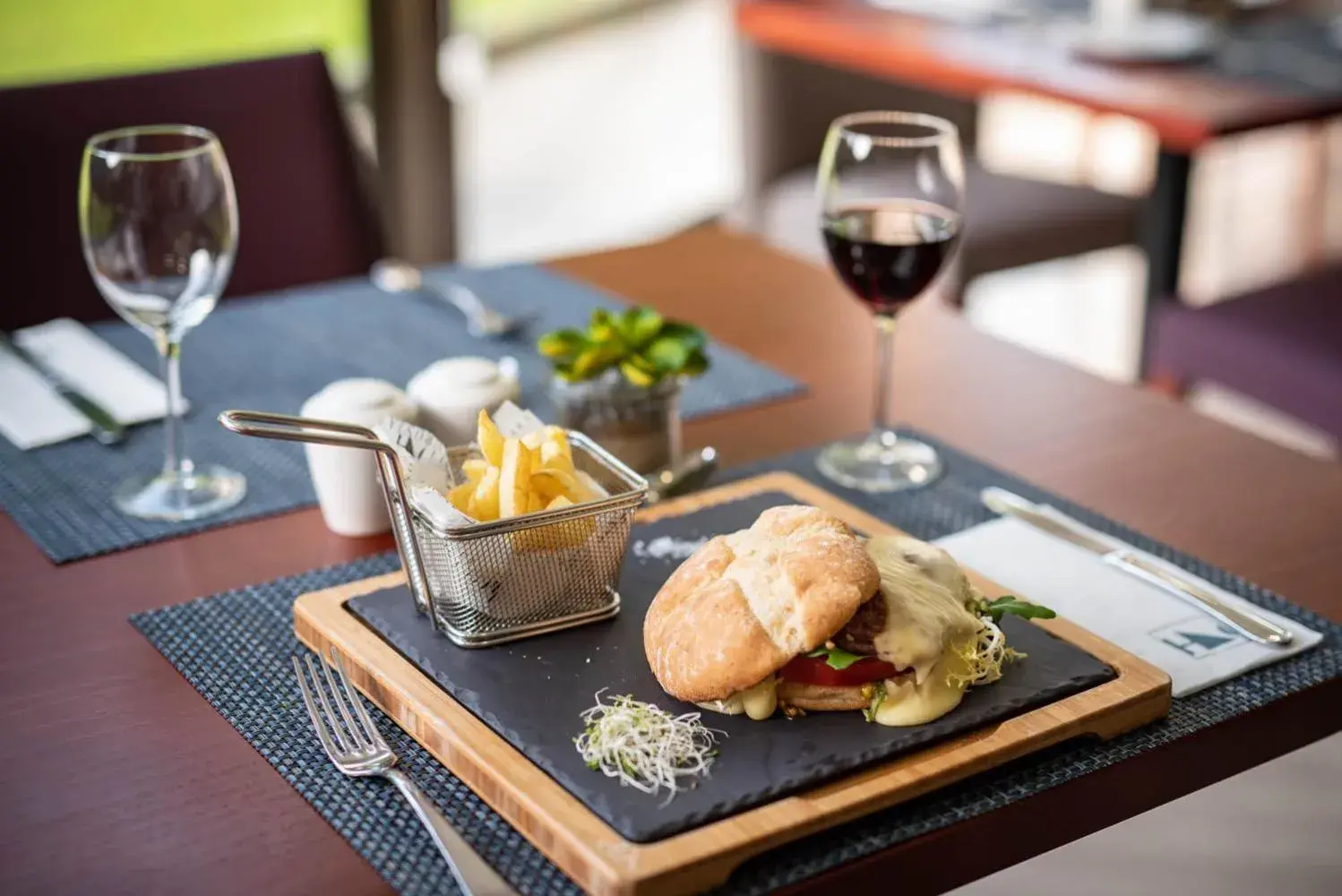 Restaurant/places to eat in Eurostars Ciudad de La Coruña Restaurant/places to eat in Eurostars Ciudad de La Coruña