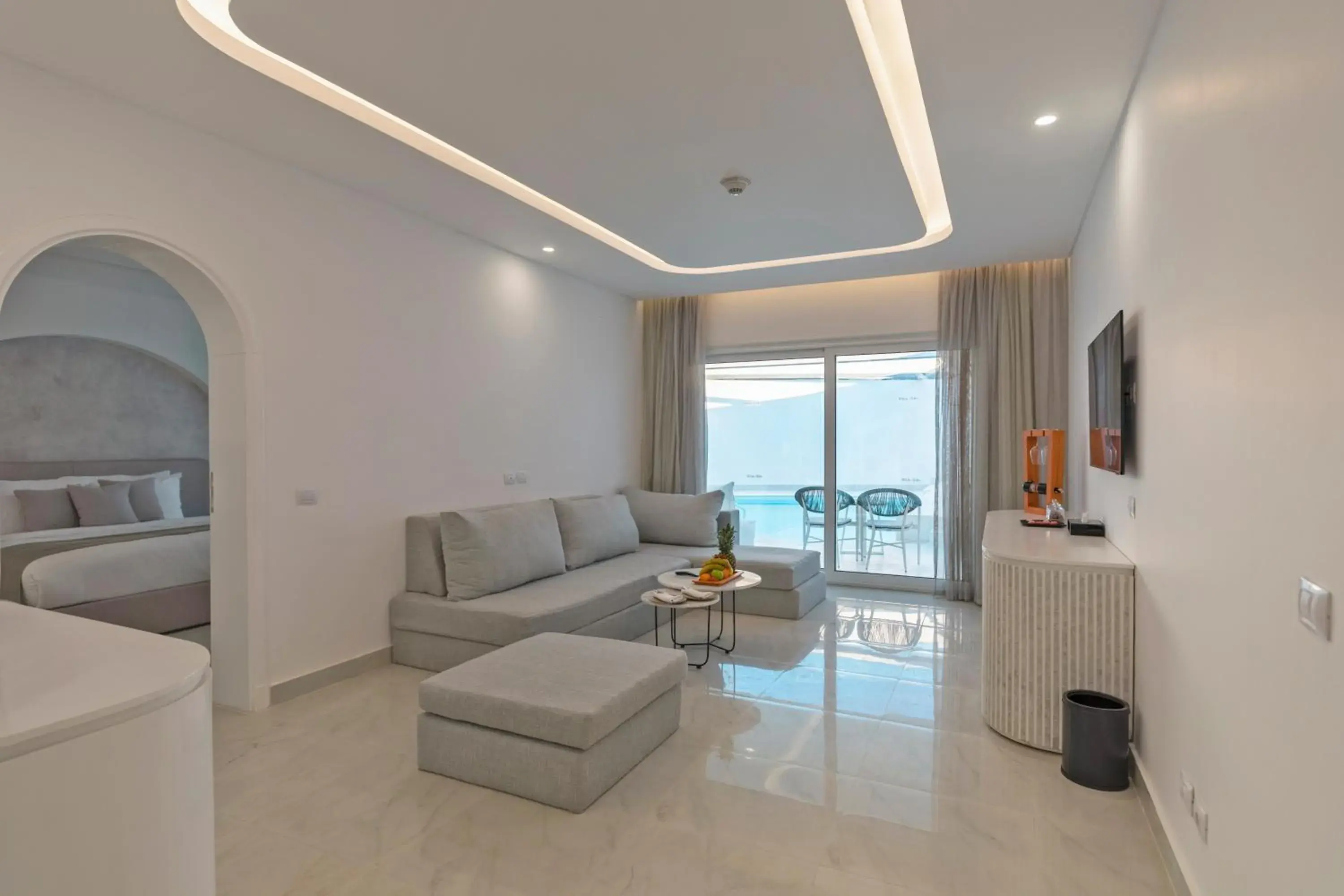 Executive Pool Suite- Posh Club in White Hills Resort Executive Pool Suite- Posh Club in White Hills Resort