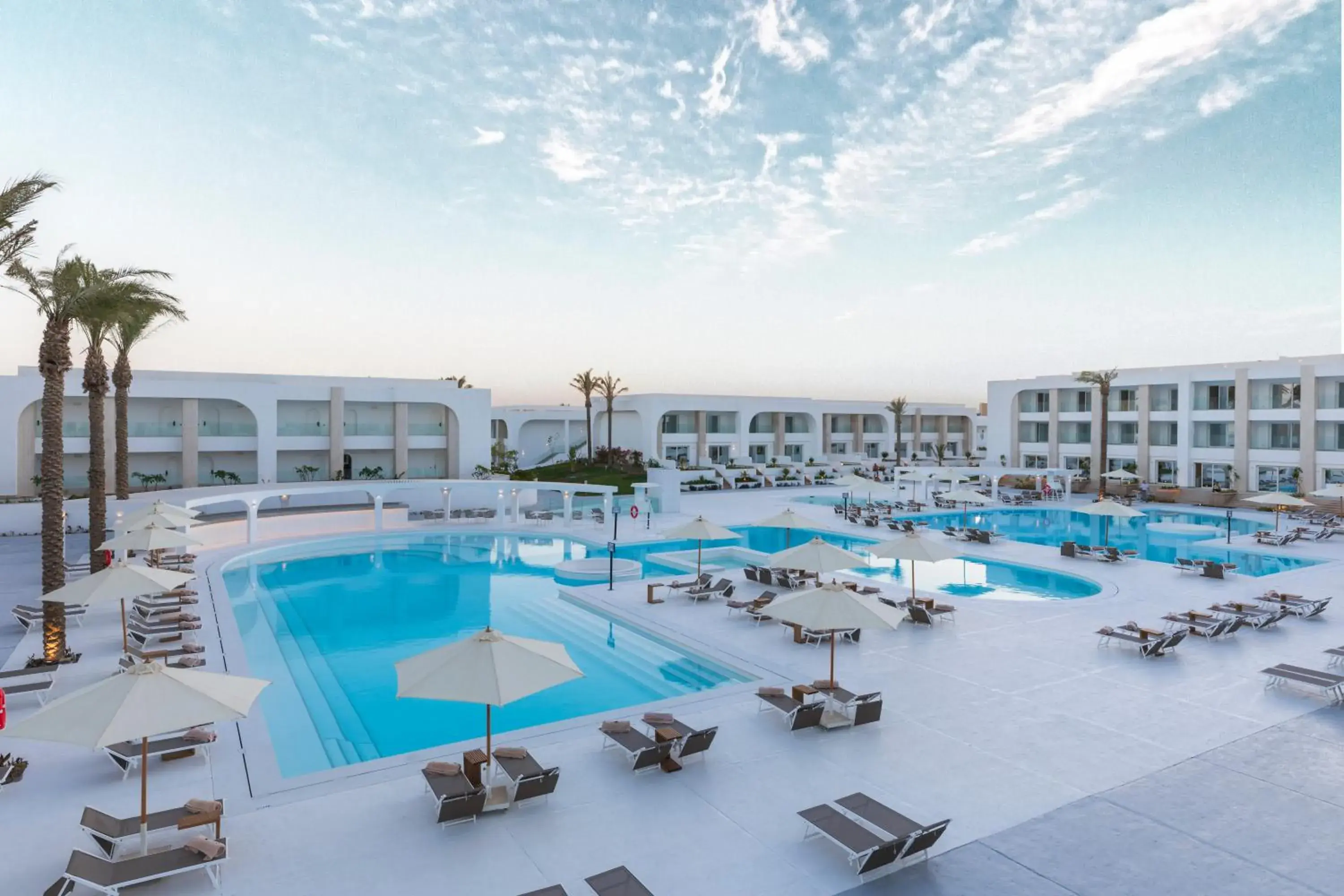 Swimming pool in White Hills Resort Swimming pool in White Hills Resort