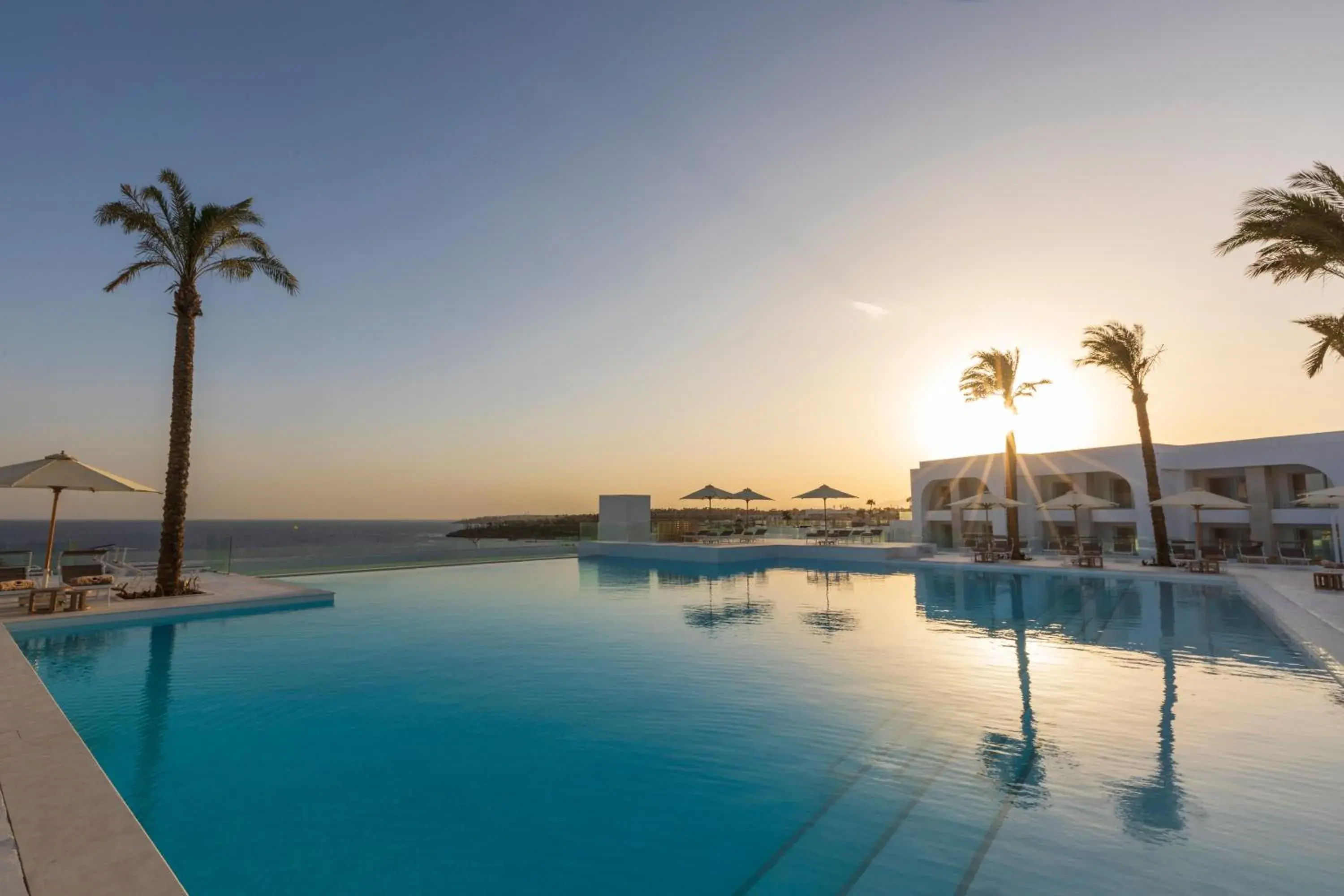 Swimming pool in White Hills Resort Swimming pool in White Hills Resort