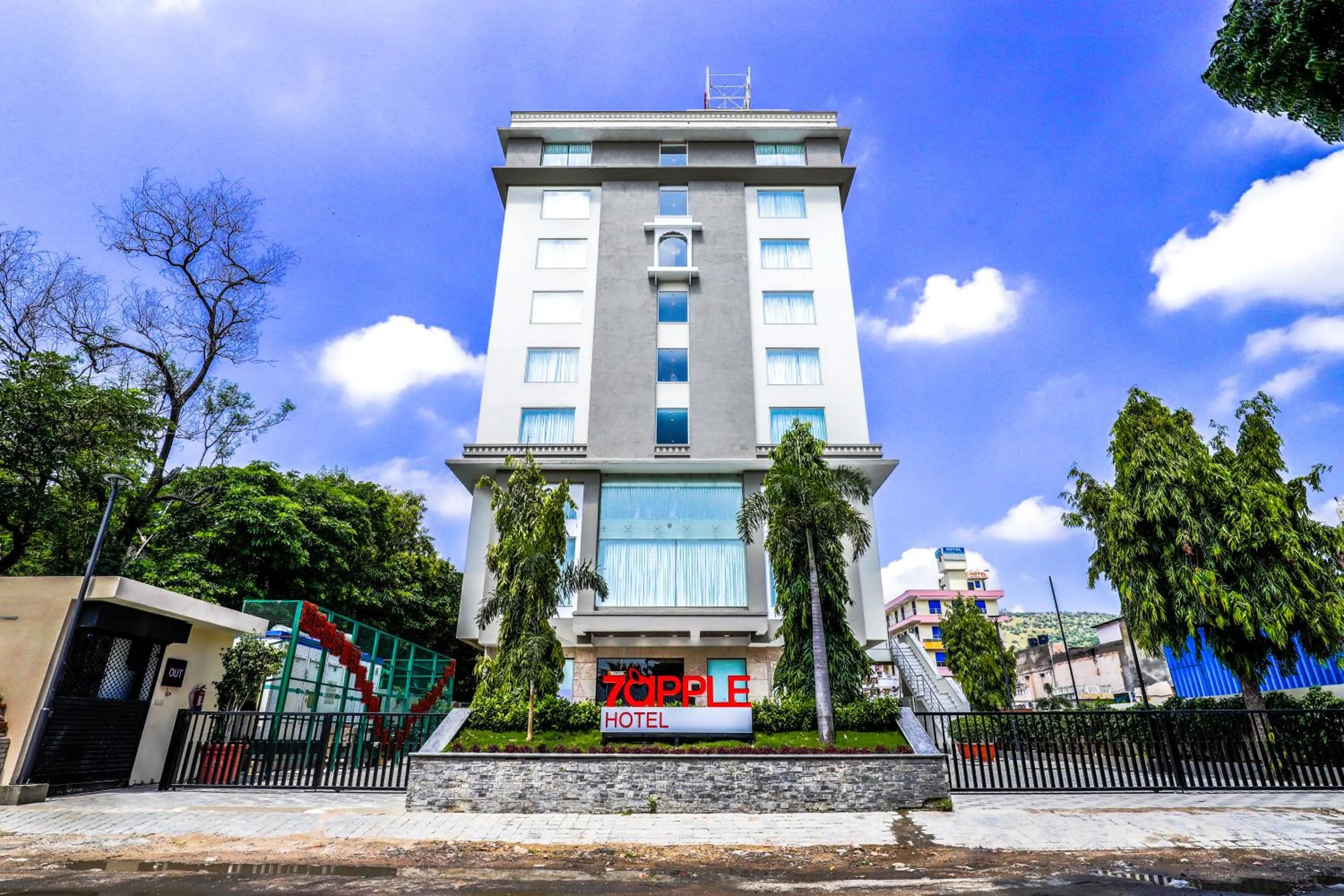 Property building in 7 Apple Hotel Jal Mahal, Jaipur