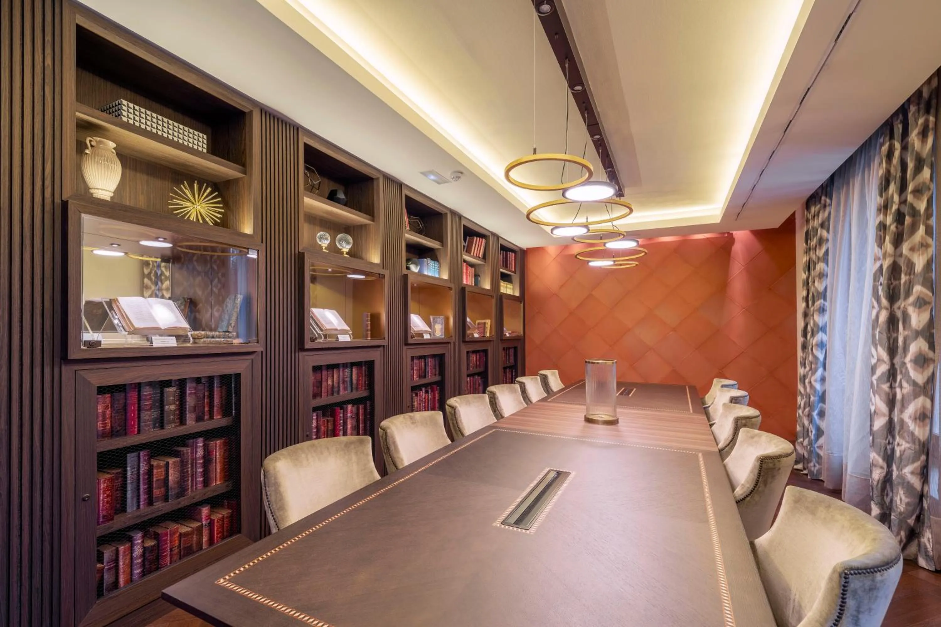 Meeting/conference room in Áurea Washington Irving by Eurostars Hotel Company