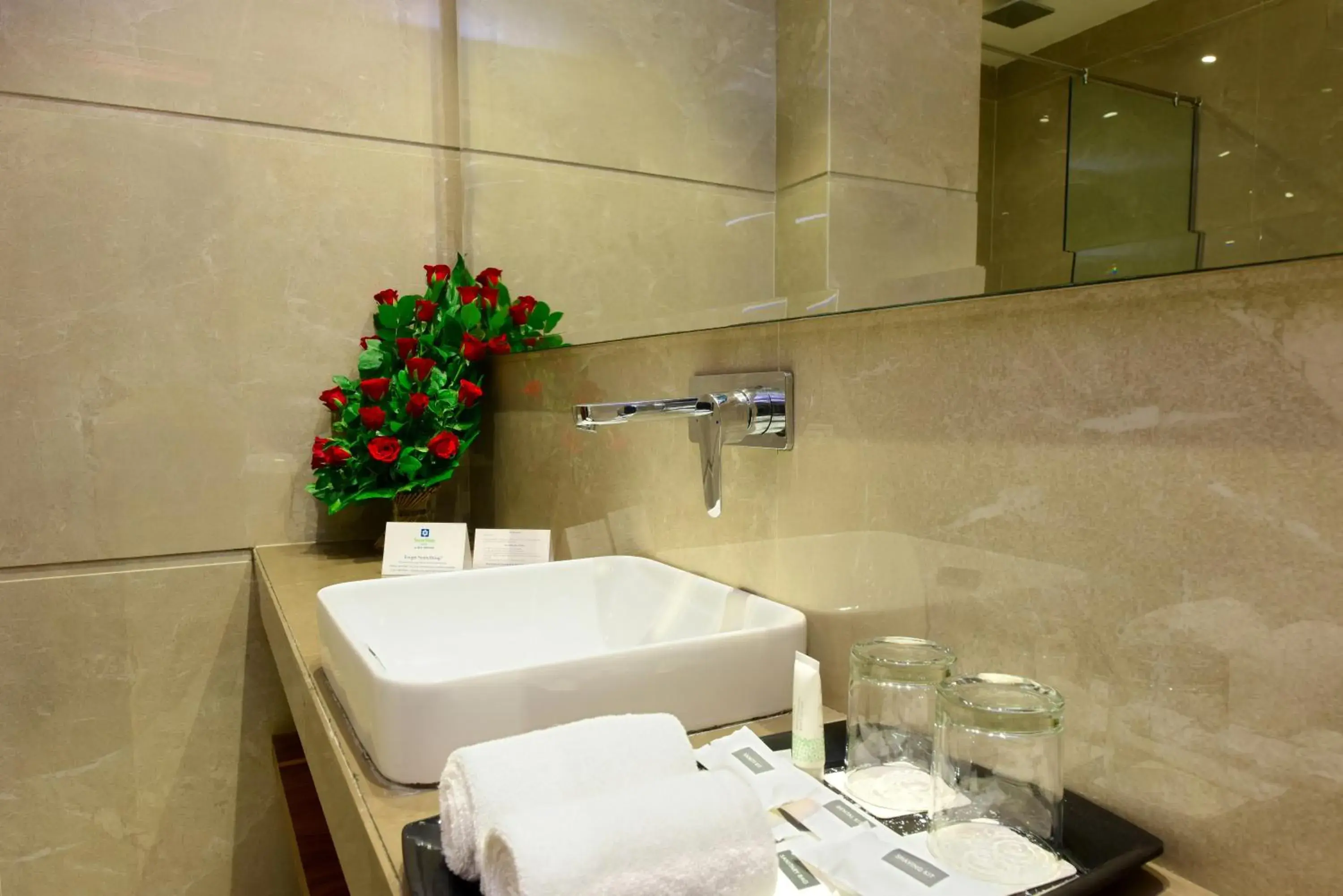 Bathroom in SureStay by Best Western Model Town Amritsar Bathroom in SureStay by Best Western Model Town Amritsar