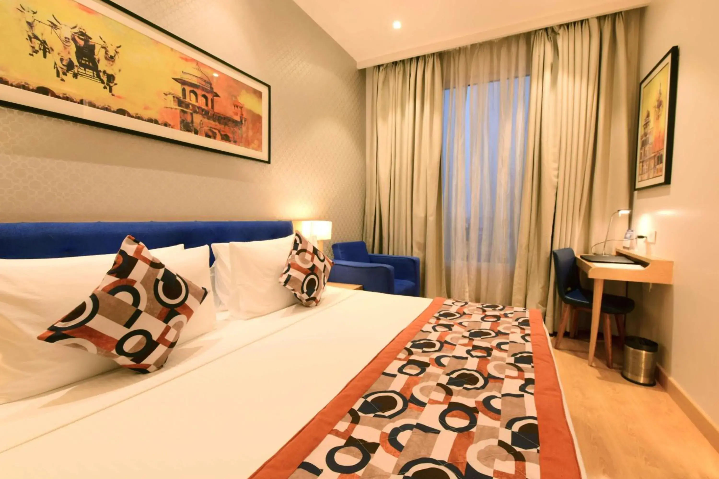 Bedroom in SureStay by Best Western Model Town Amritsar Bedroom in SureStay by Best Western Model Town Amritsar