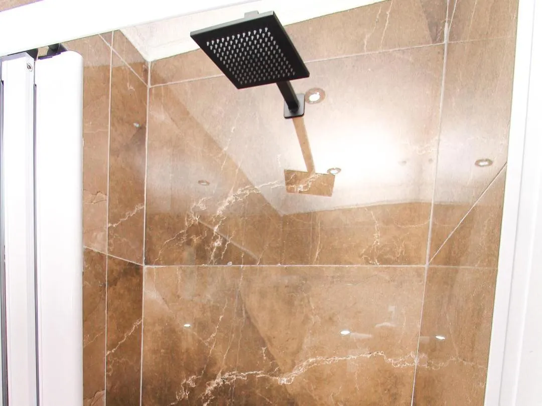 Shower in @ 21 Guest House