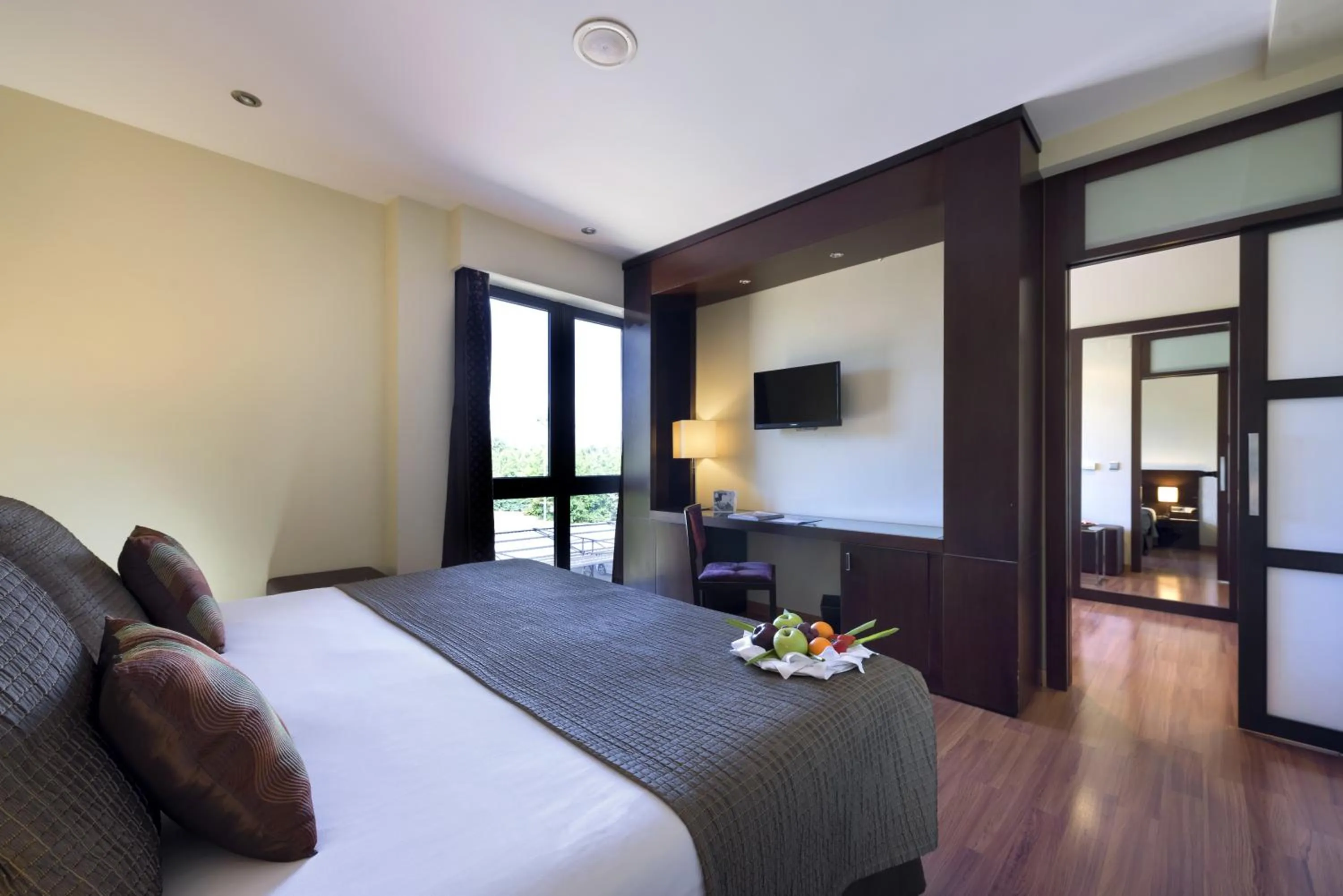 Photo of the whole room, Bed in Exe Auriense