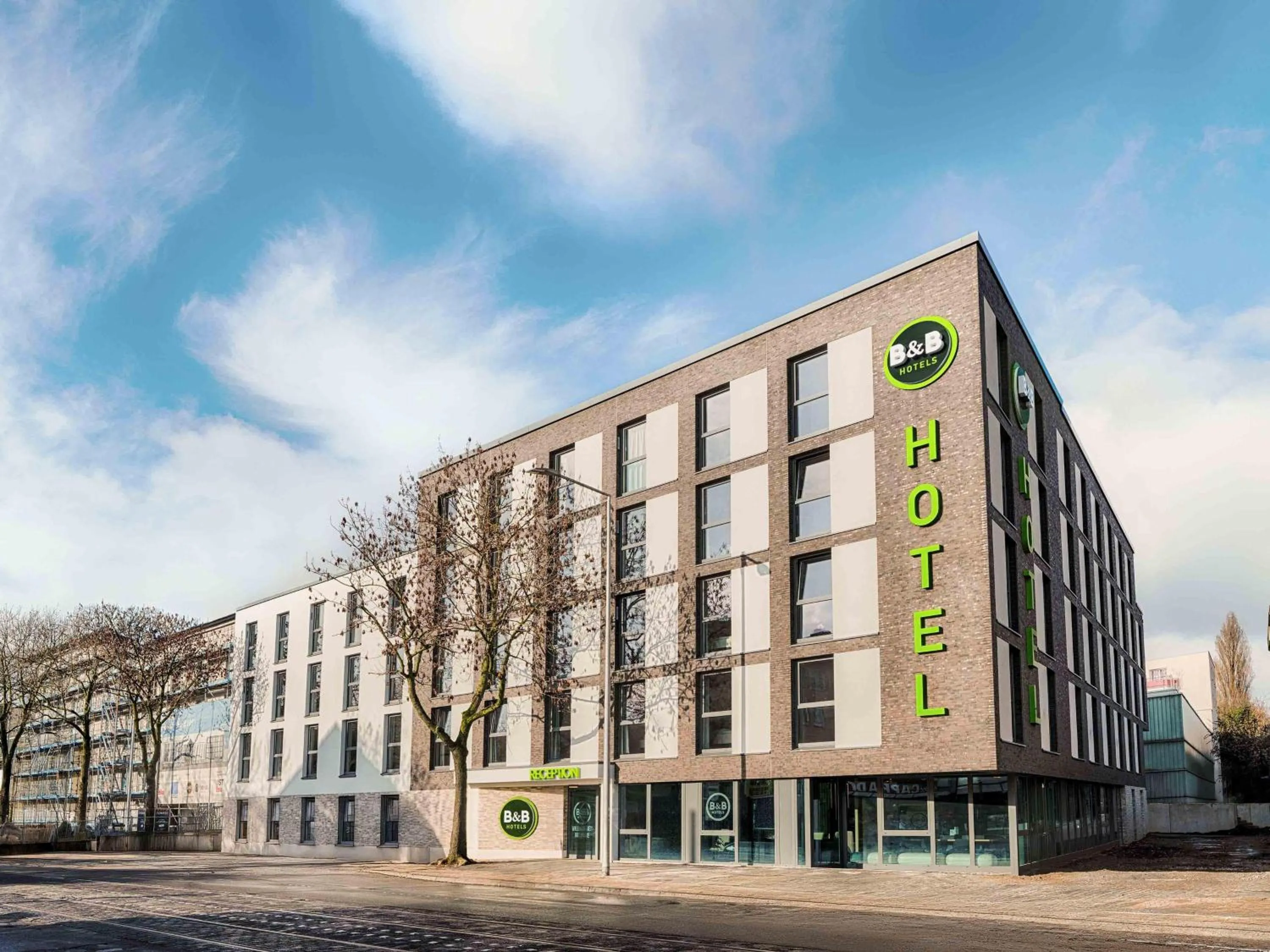 Property building in B&B Hotel Bochum-City