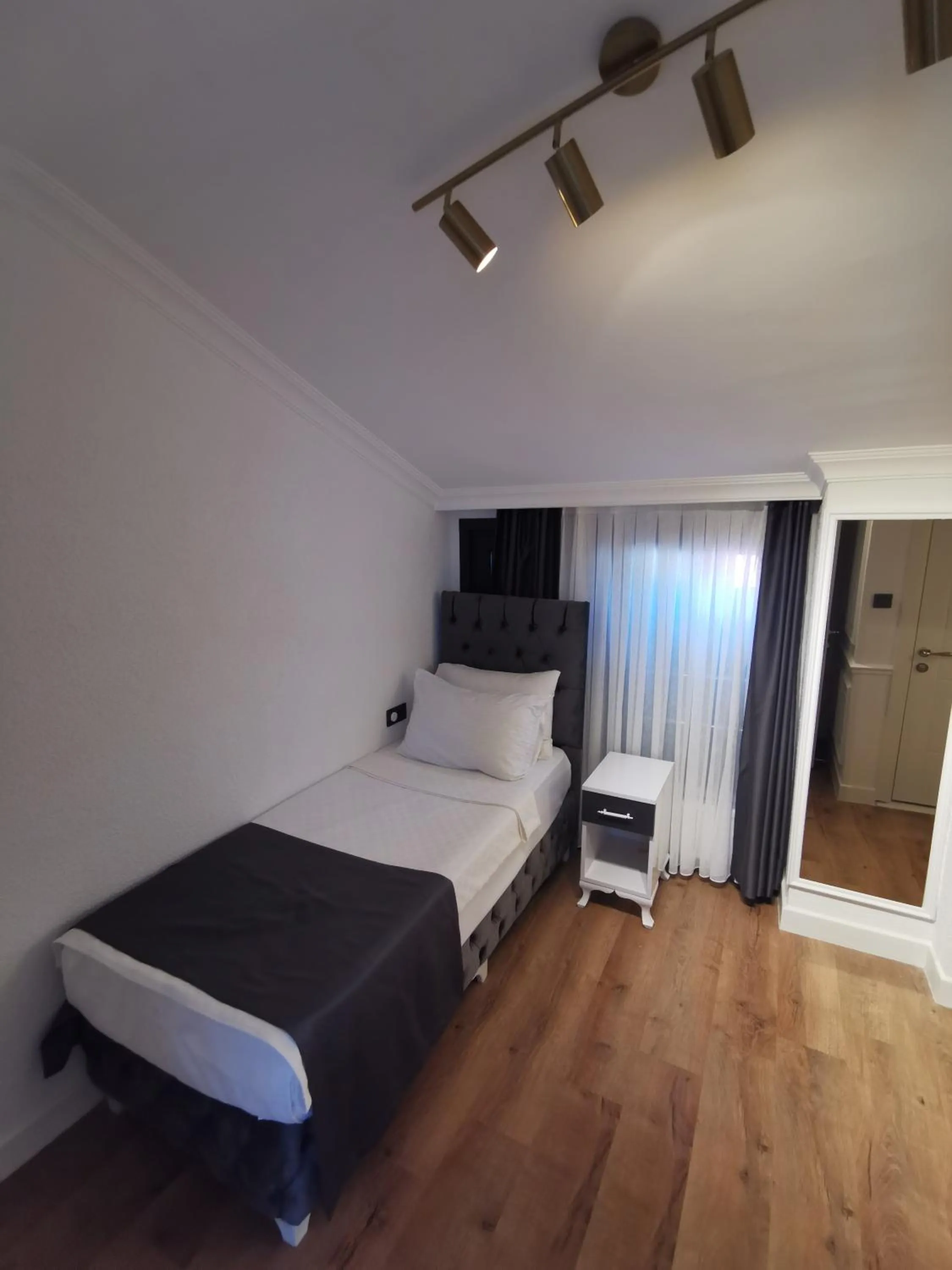 Bedroom, Bed in Efzen hotel