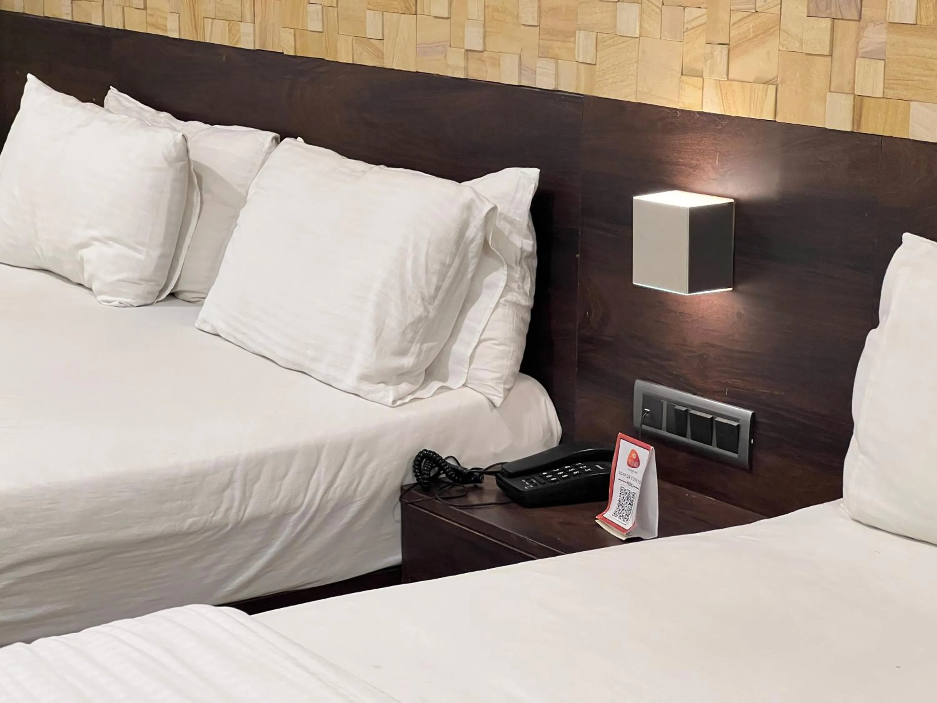 Bed in Diviyum Manor