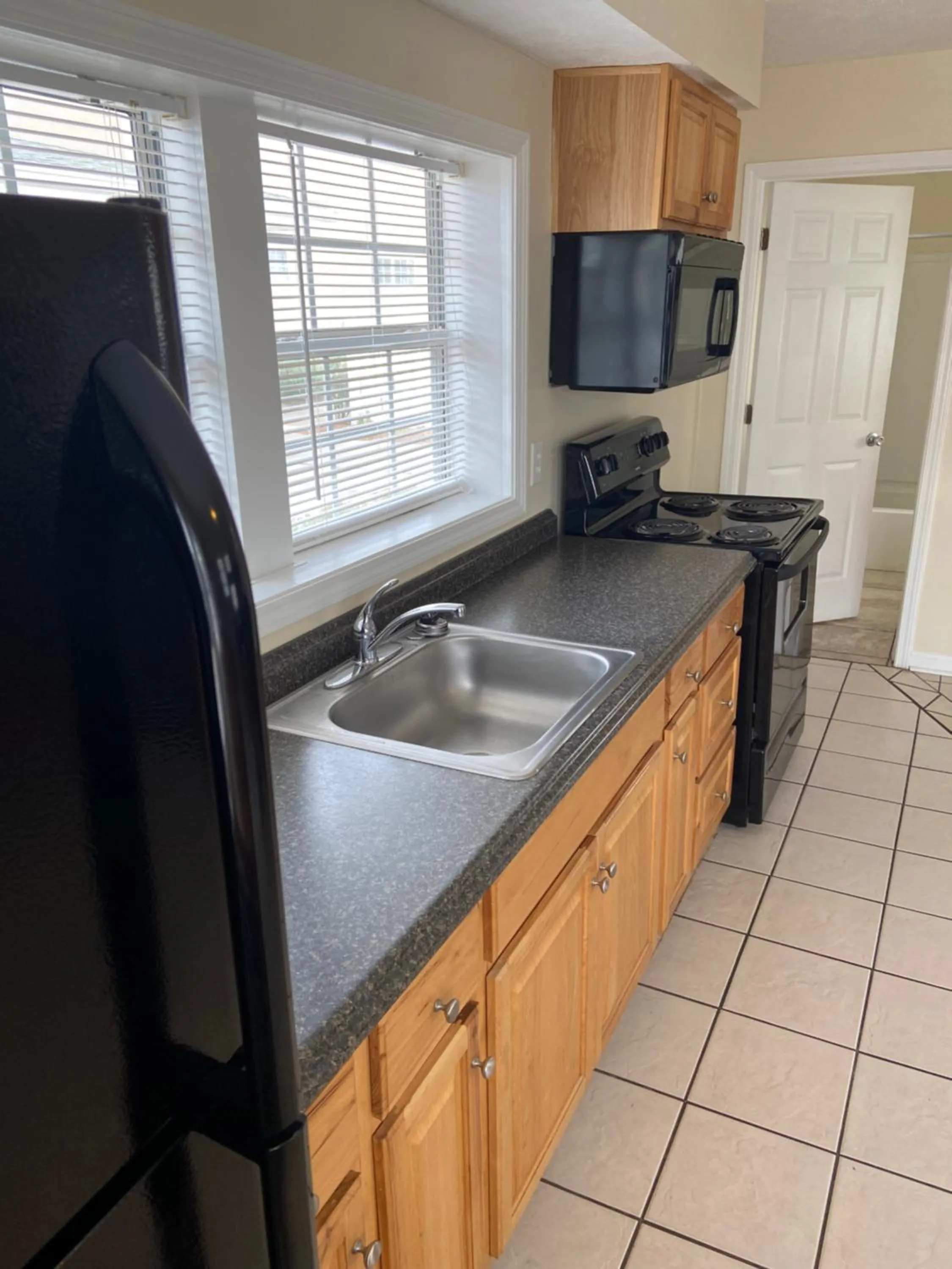 Kitchen or kitchenette in Cottages Christian Retreat
