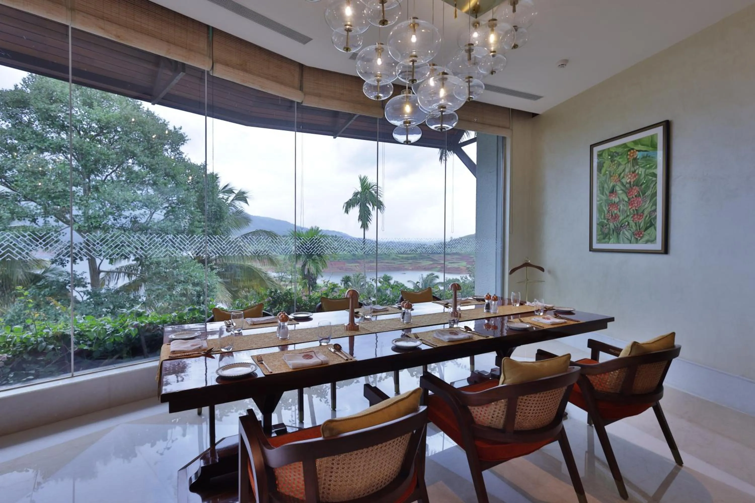 Restaurant/places to eat in Taj Wayanad Resort & Spa, Kerala