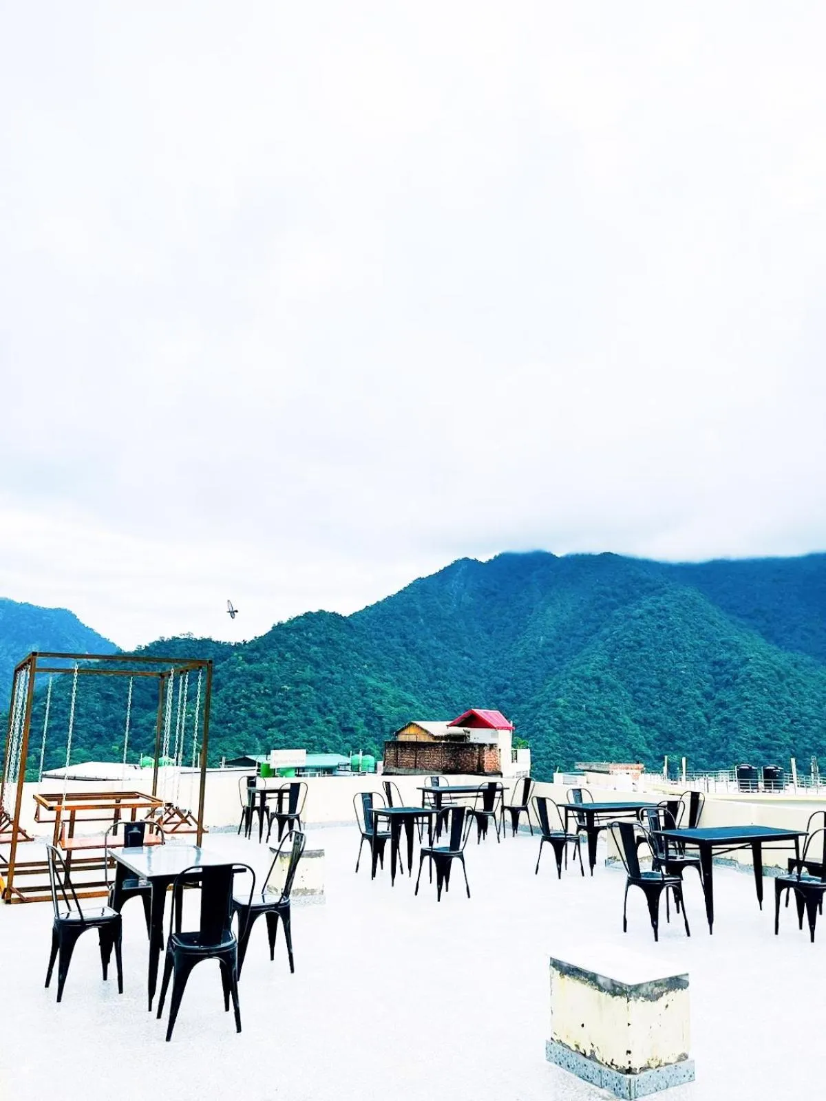 Skyard Premium, Tapovan