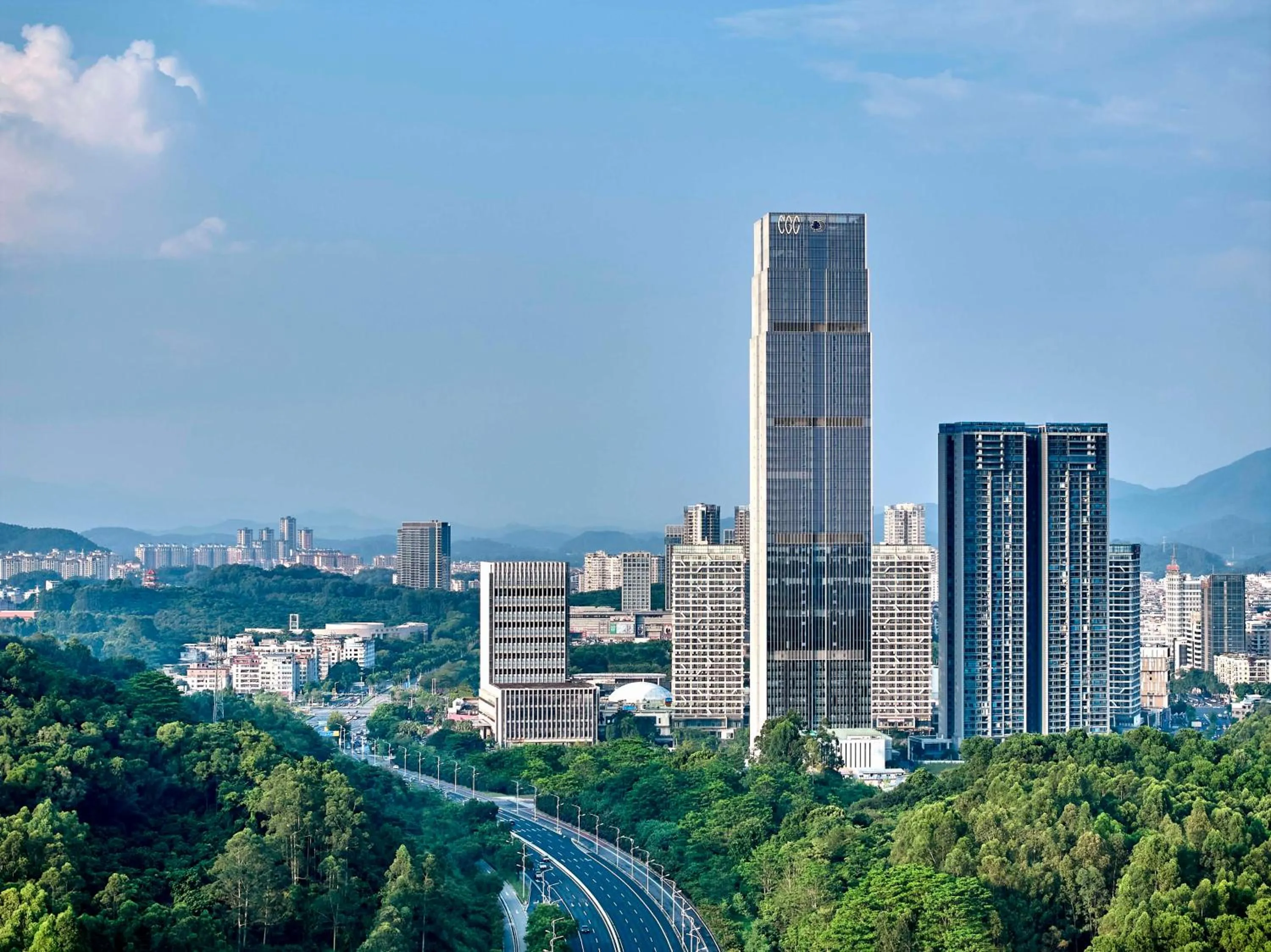 Property building in DoubleTree by Hilton Guangzhou Zengcheng - Canton Fair Free Shuttle Bus