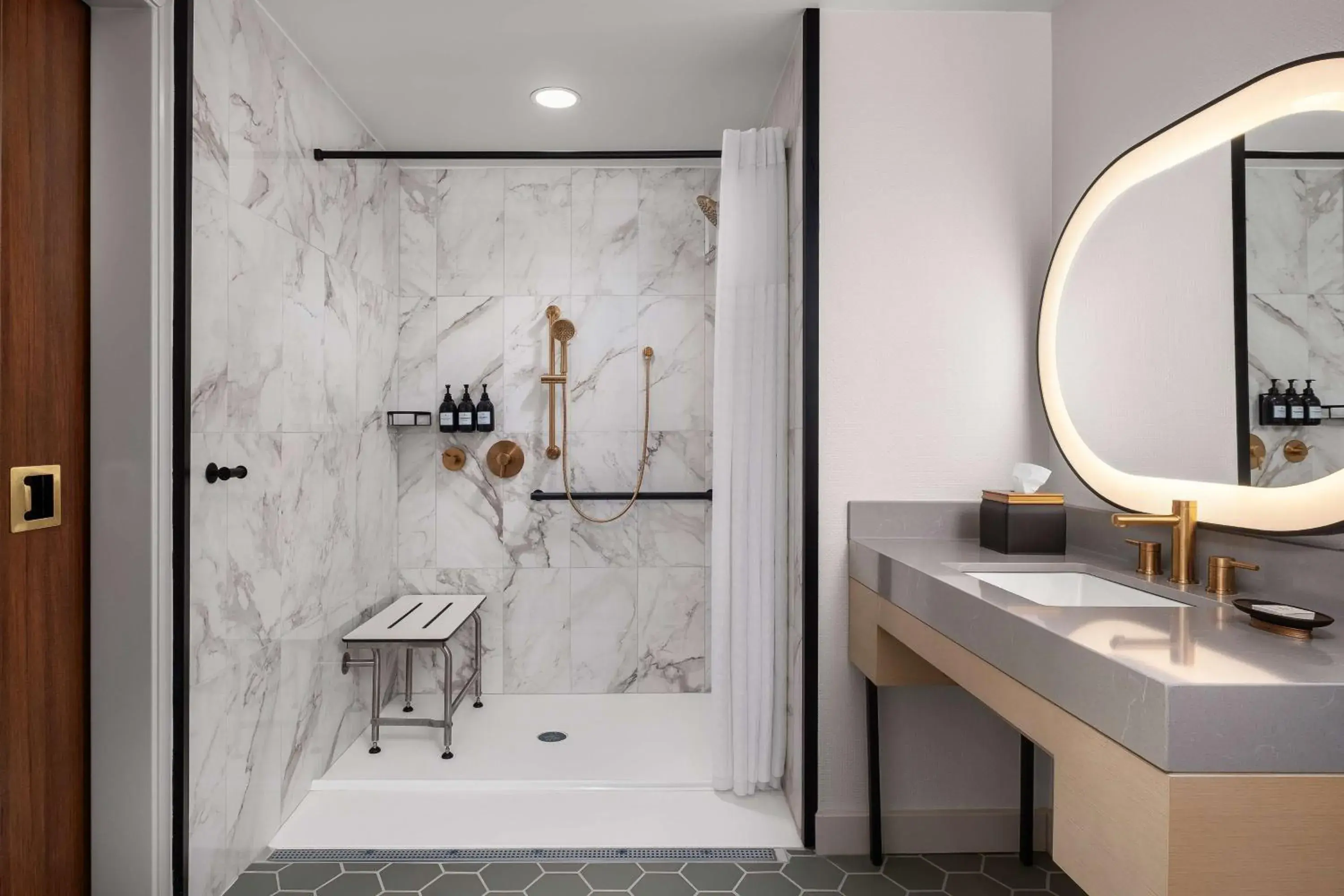 Bathroom in Hotel Ardent Dayton Downtown, Tapestry Collection By Hilton Bathroom in Hotel Ardent Dayton Downtown, Tapestry Collection By Hilton