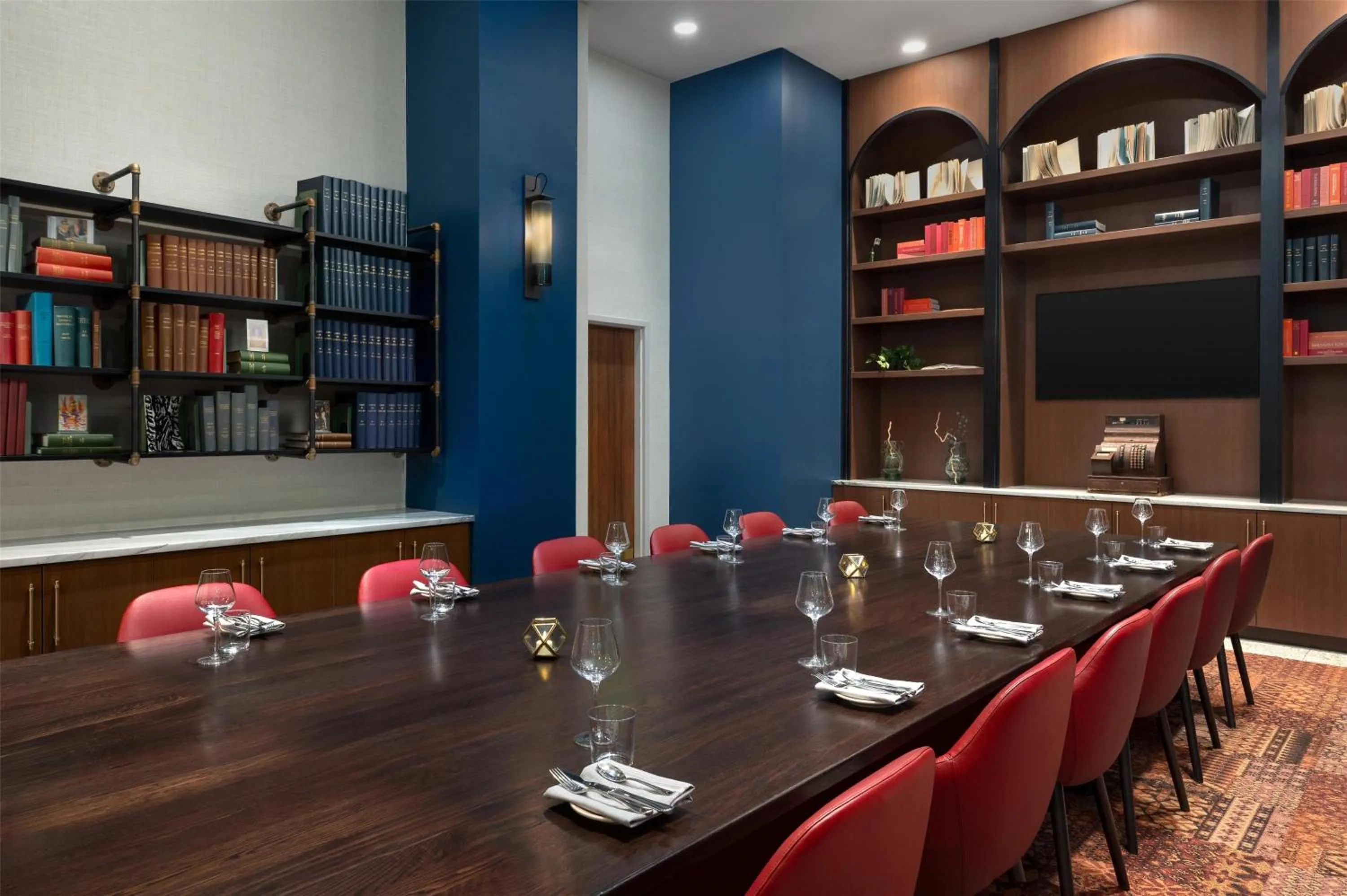 Meeting/conference room in Hotel Ardent Dayton Downtown, Tapestry Collection By Hilton