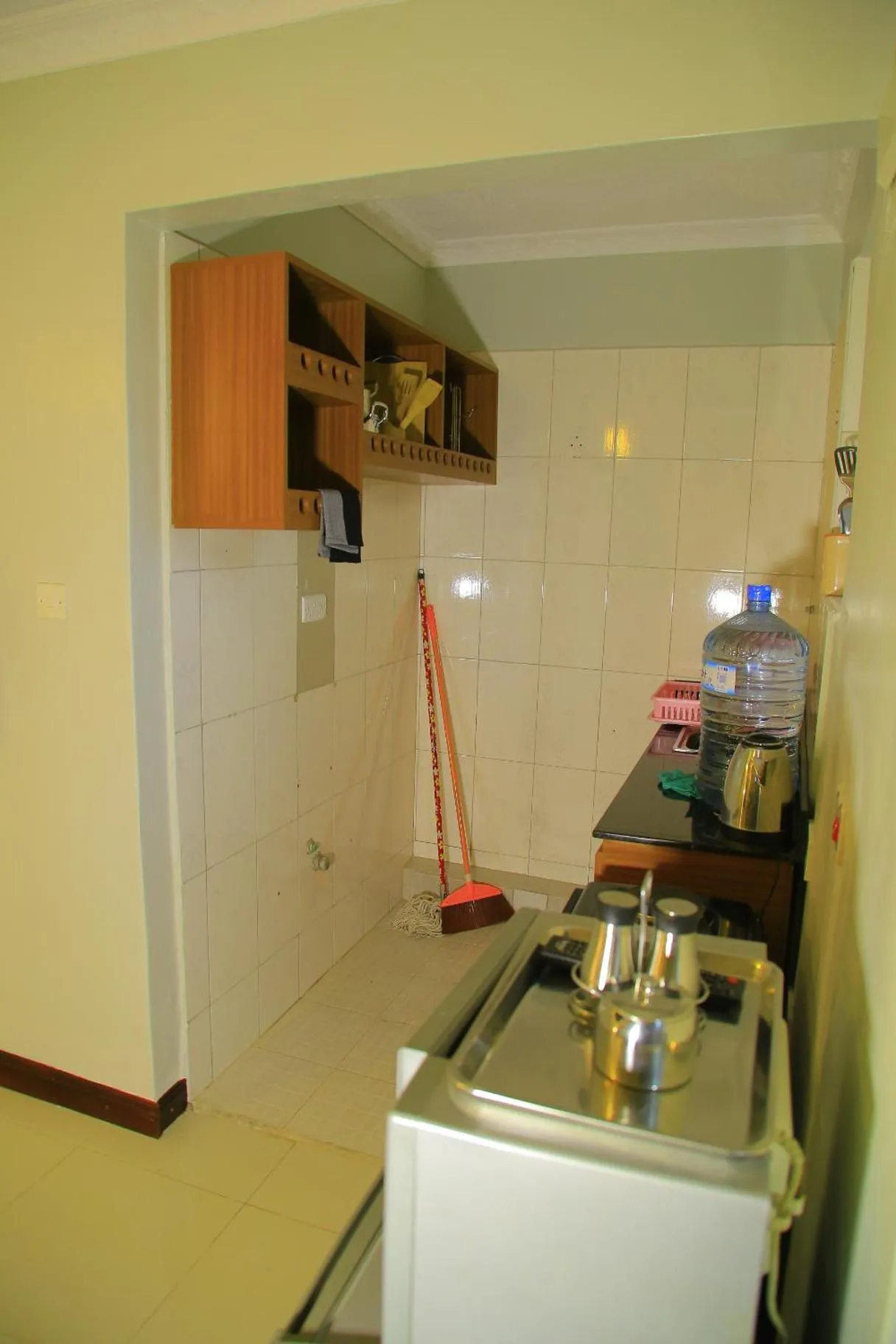 Kitchen or kitchenette in Royal Victoria House Ltd