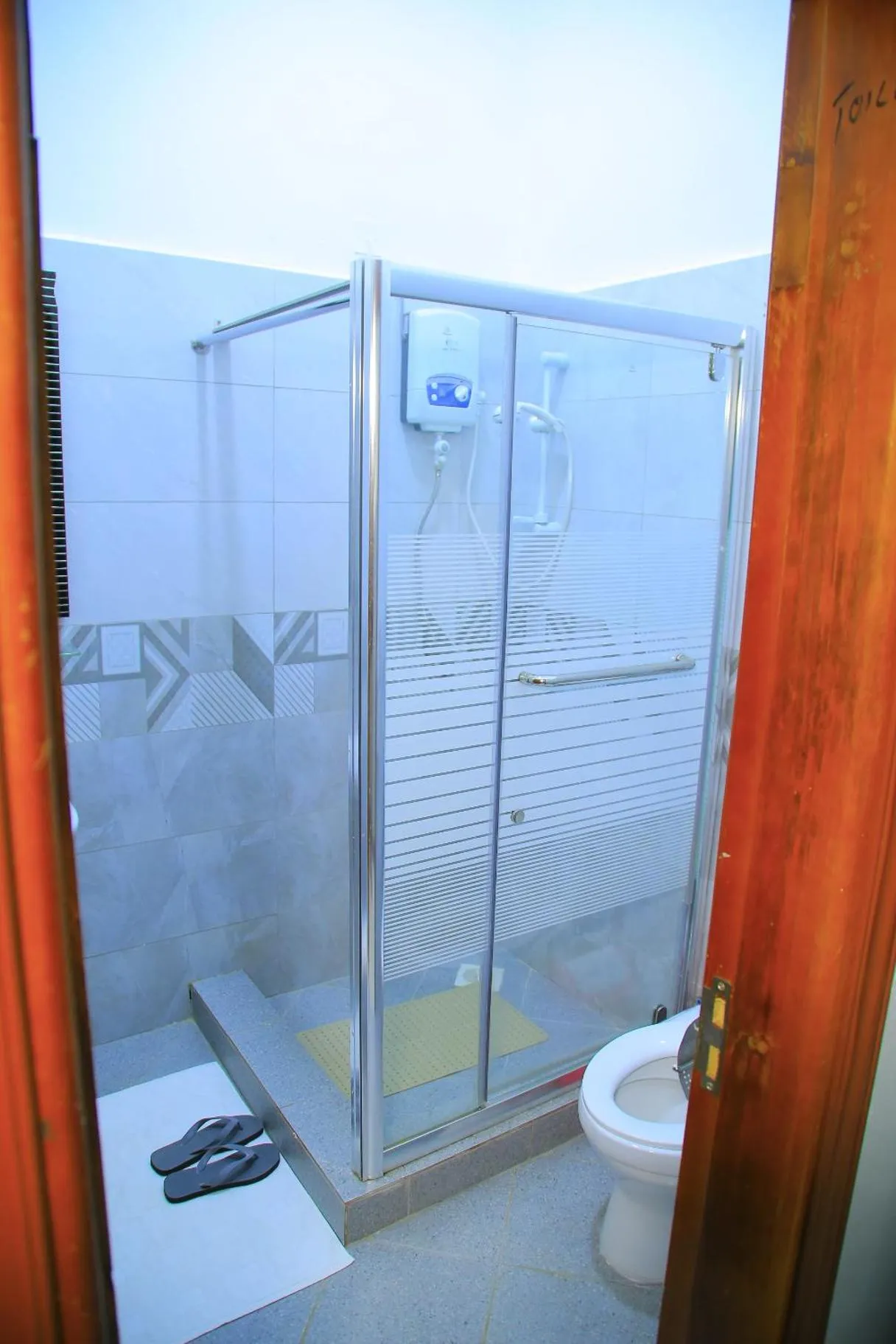 Shower in Royal Victoria House Ltd