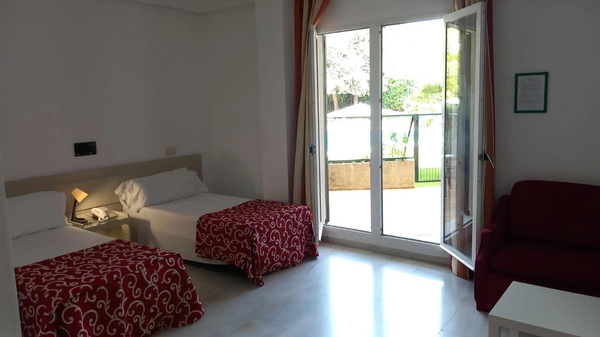 Bedroom, Bed in Hospedium Hotel Apartamentos Simón Verde