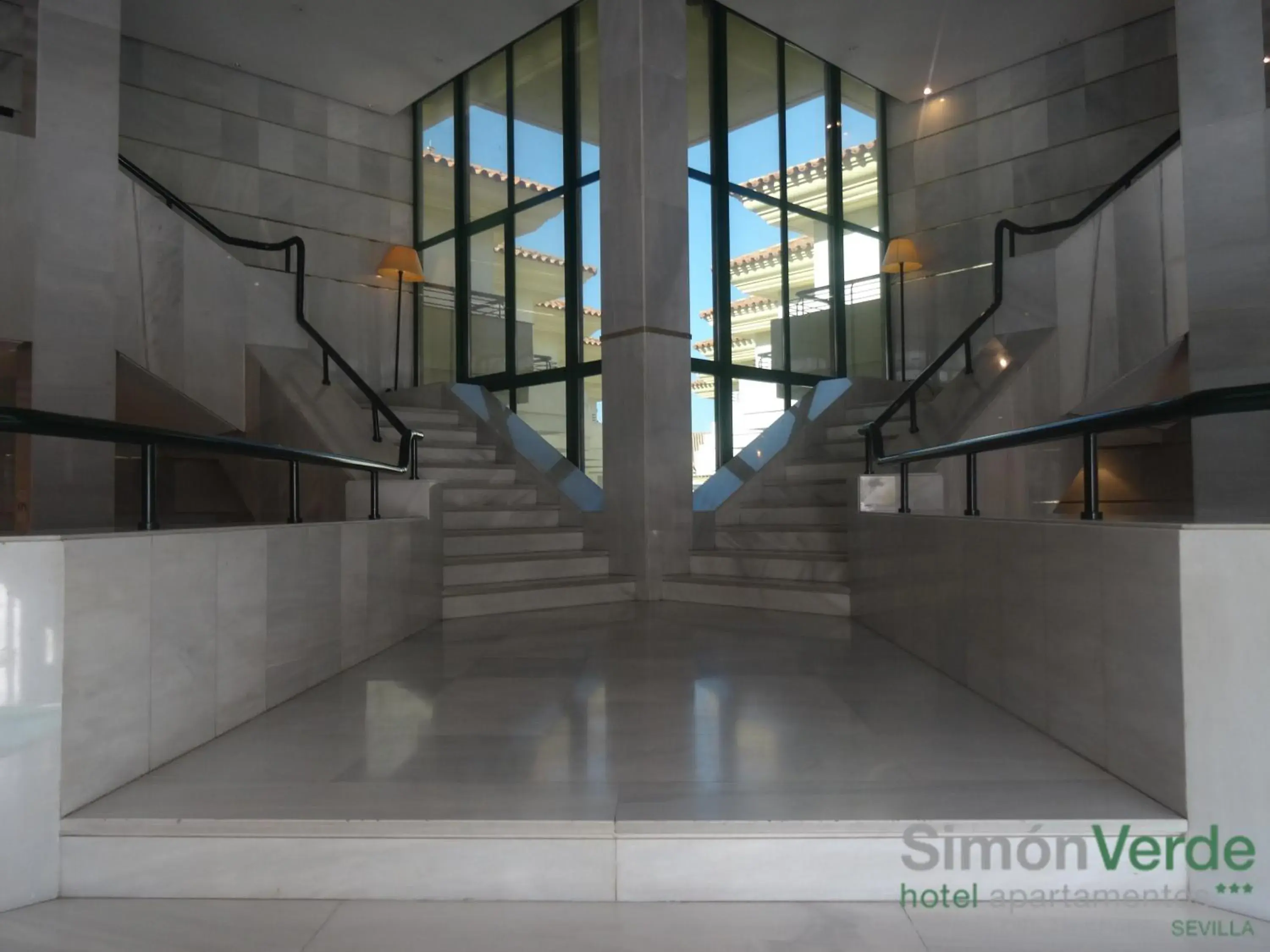 Lobby or reception in Hospedium Hotel Apartamentos Simón Verde Lobby or reception in Hospedium Hotel Apartamentos Simón Verde