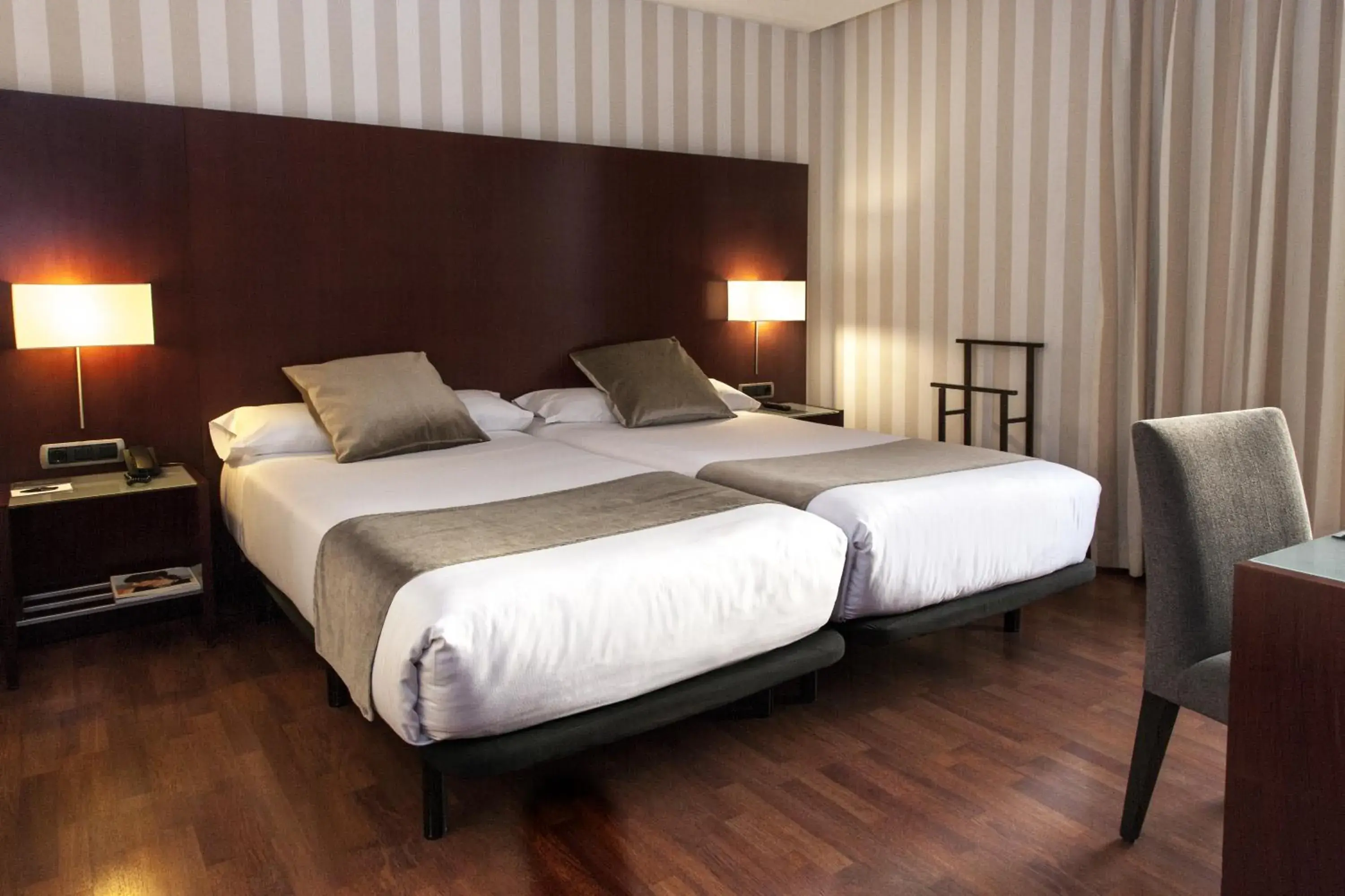 Bed in Zenit Barcelona Bed in Zenit Barcelona