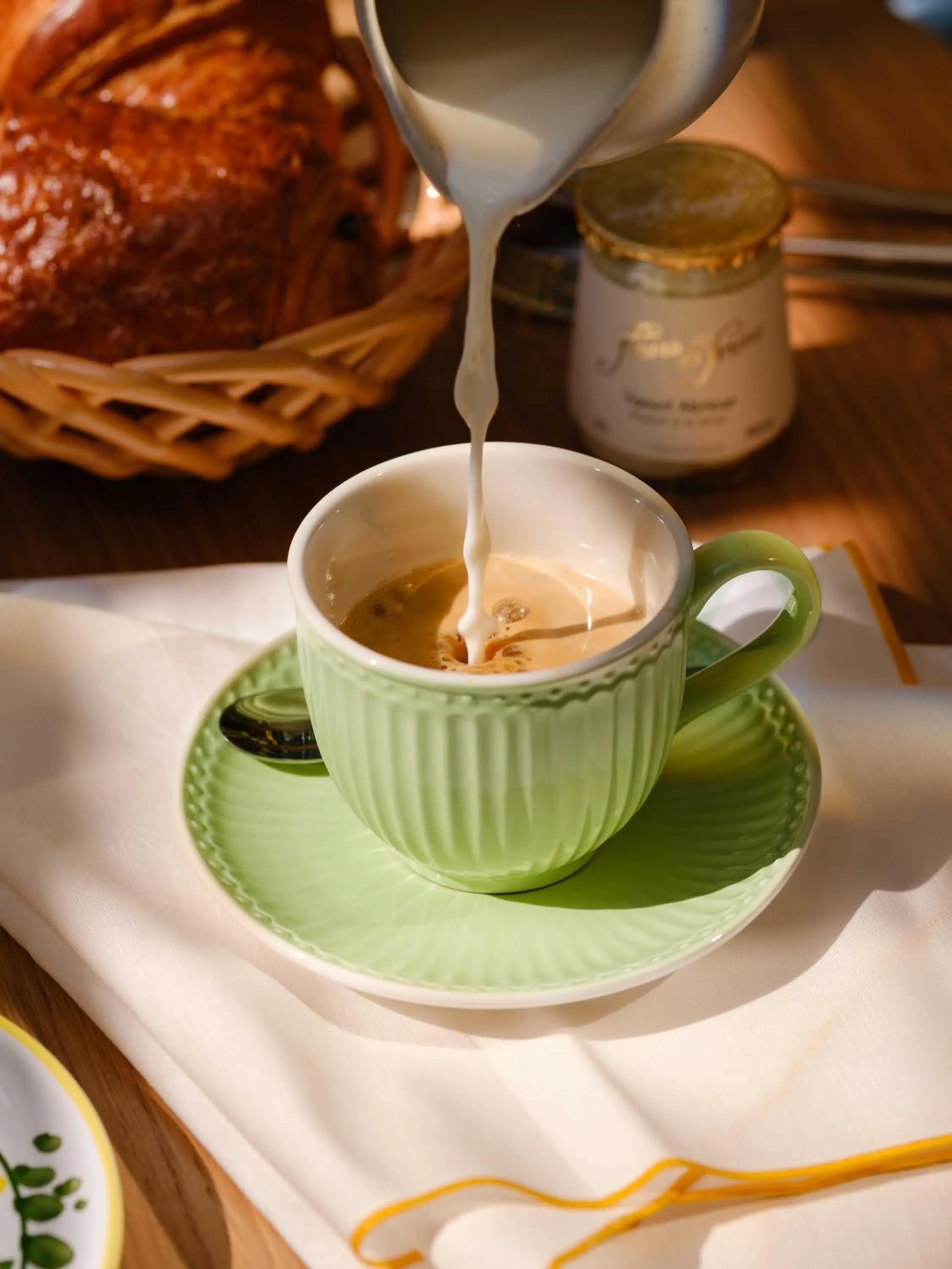 Breakfast in La Fantaisie