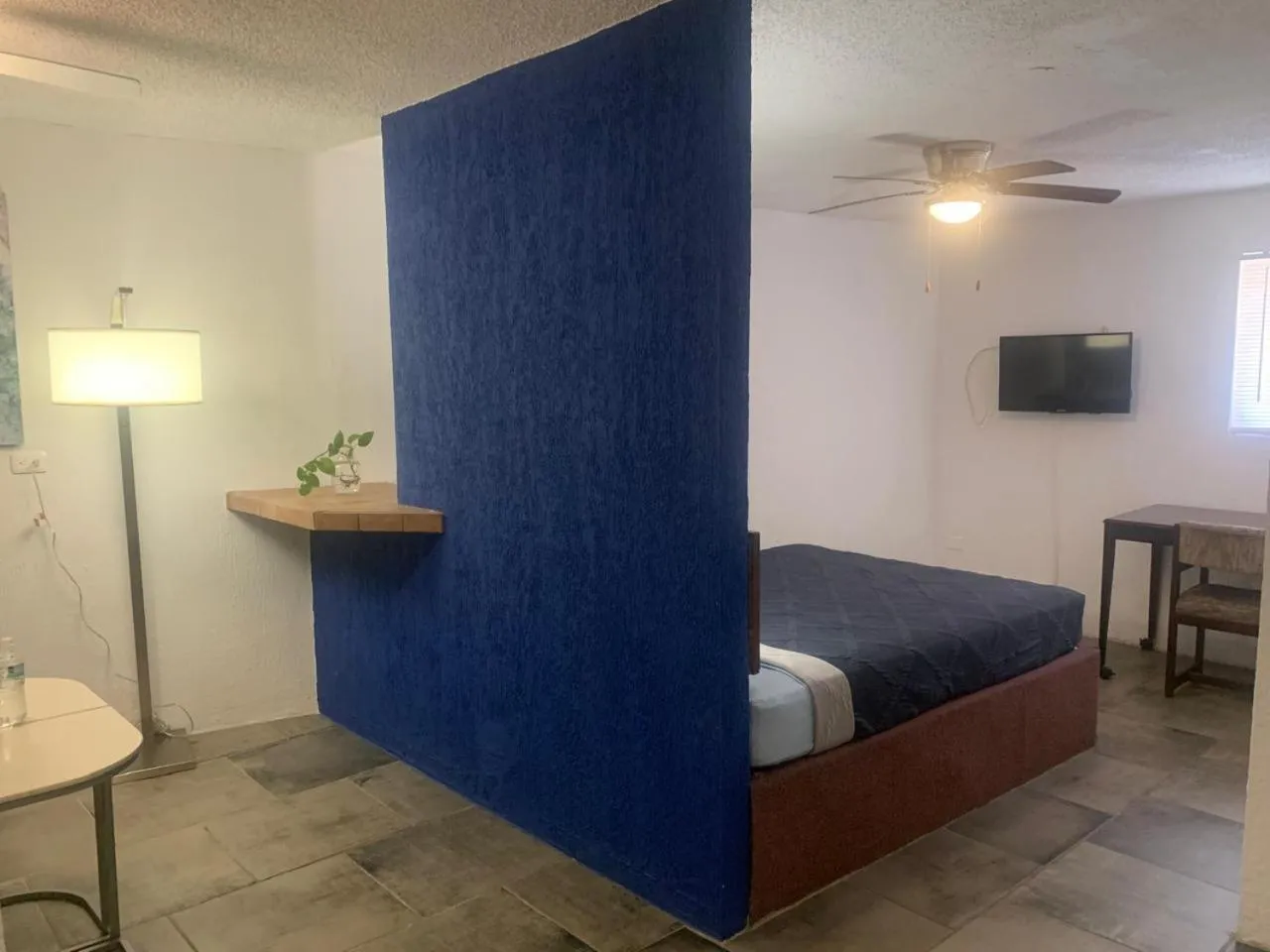 Bed in HOTEL MARIPINA