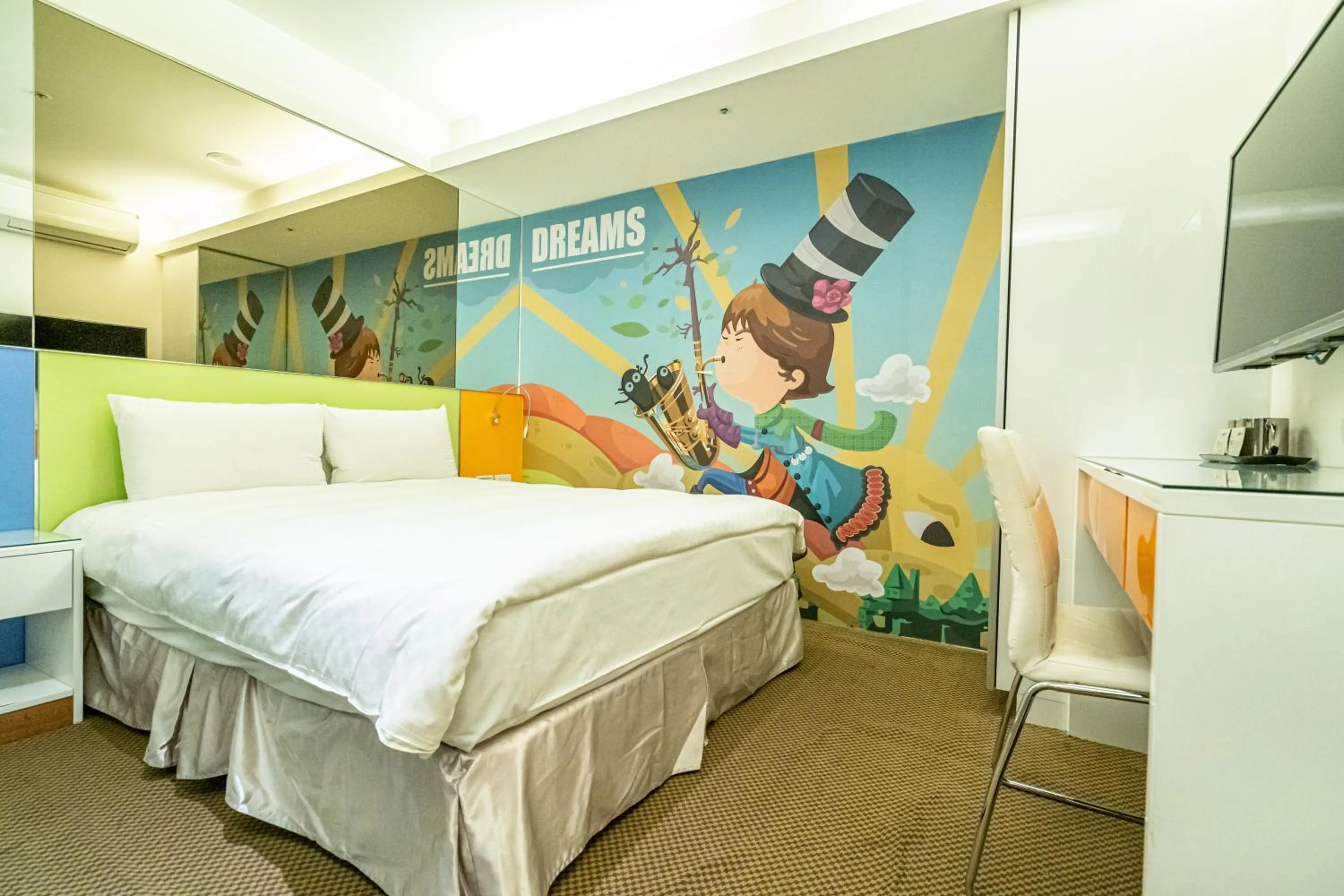 Photo of the whole room in Hotels Here - Taipei