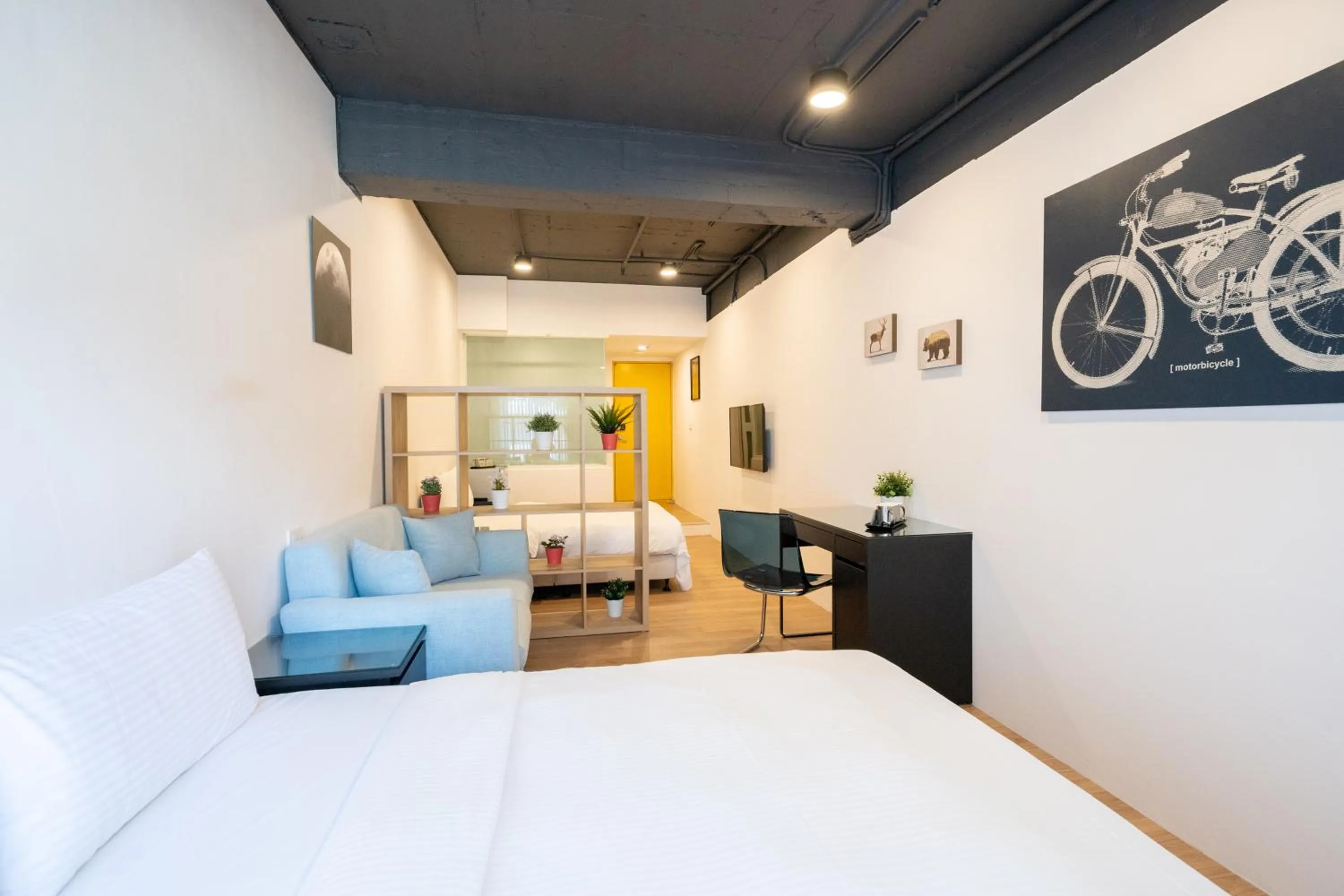 Bed in HotelsHere - Ximen