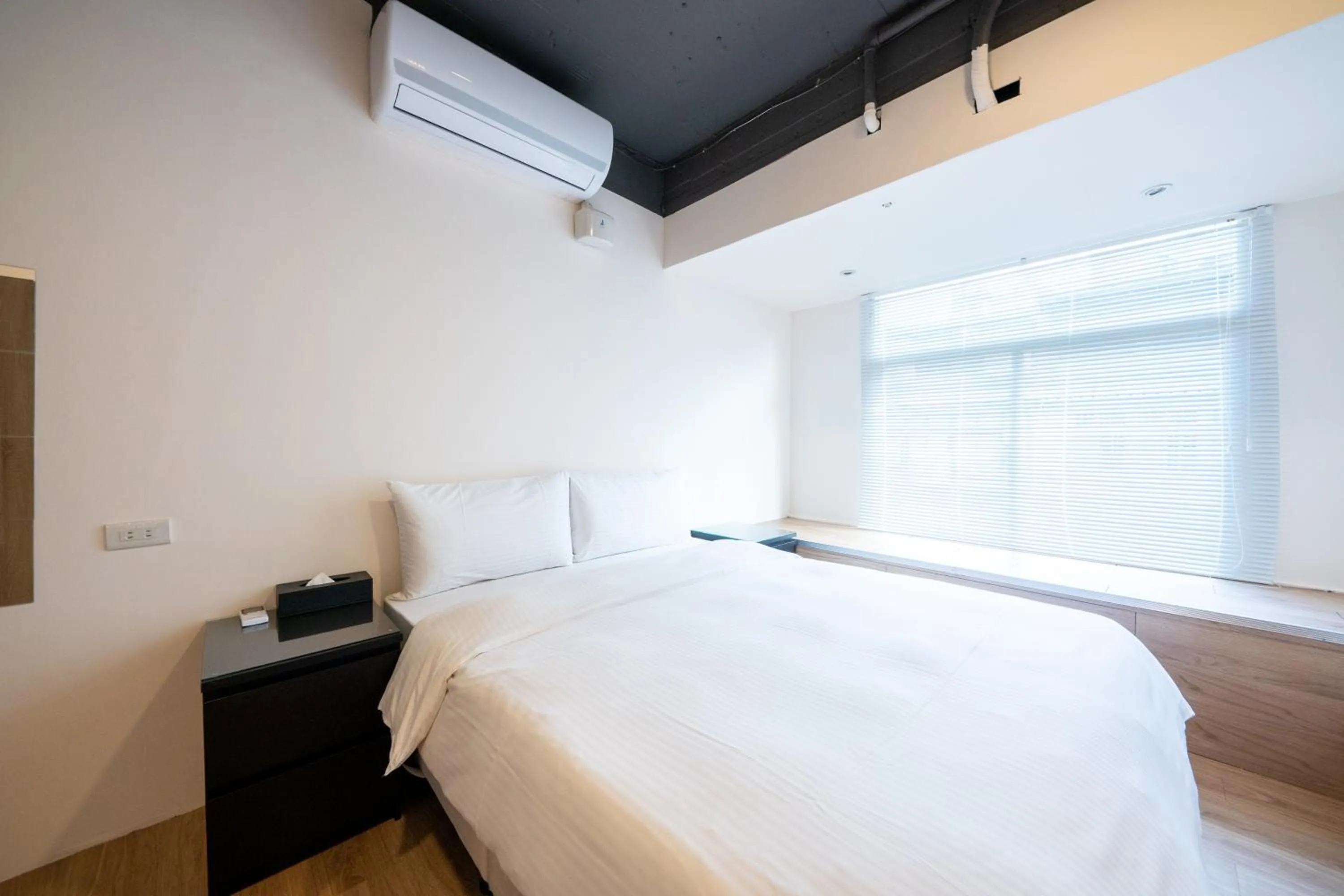 Bed in HotelsHere - Ximen