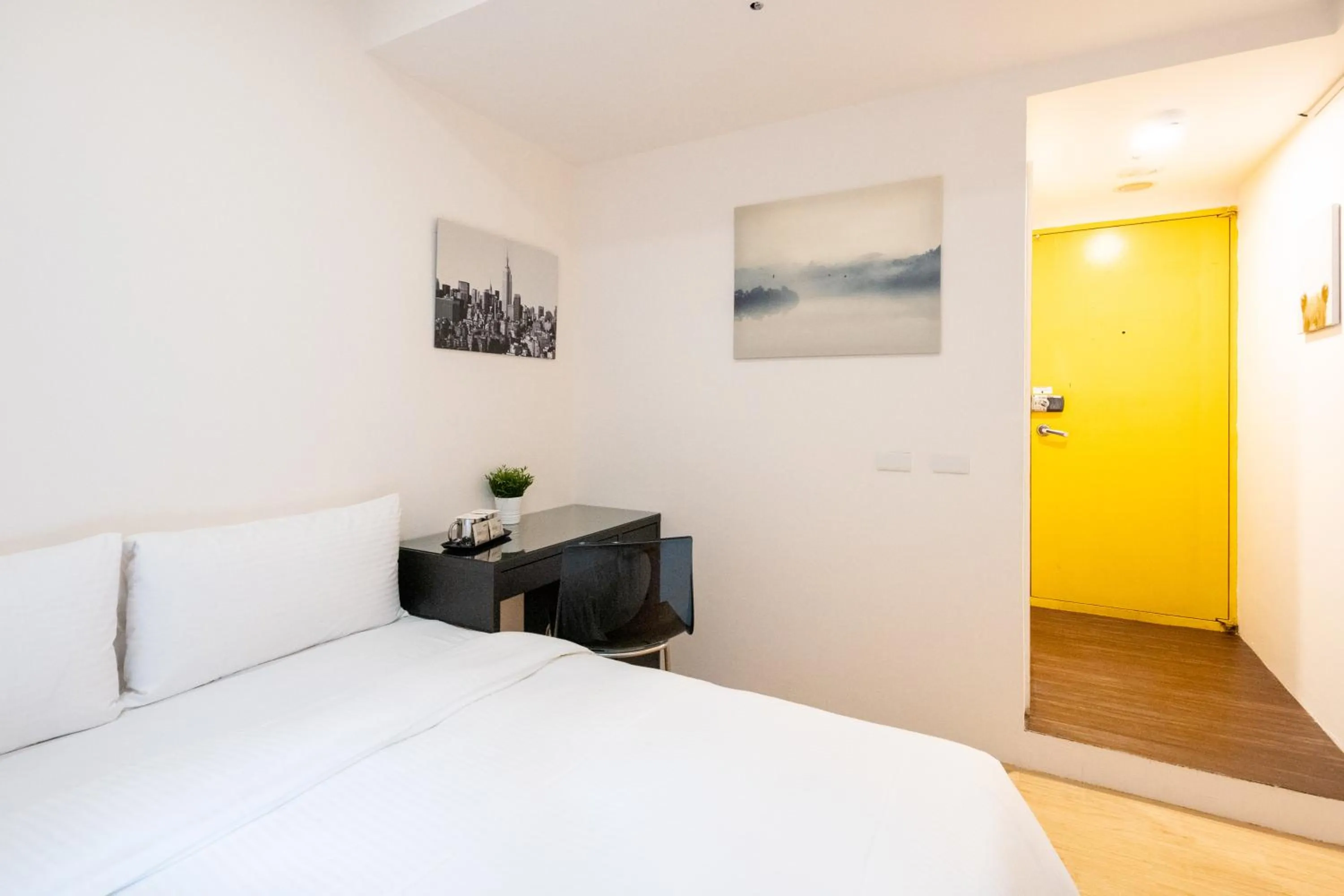 Bed in HotelsHere - Ximen