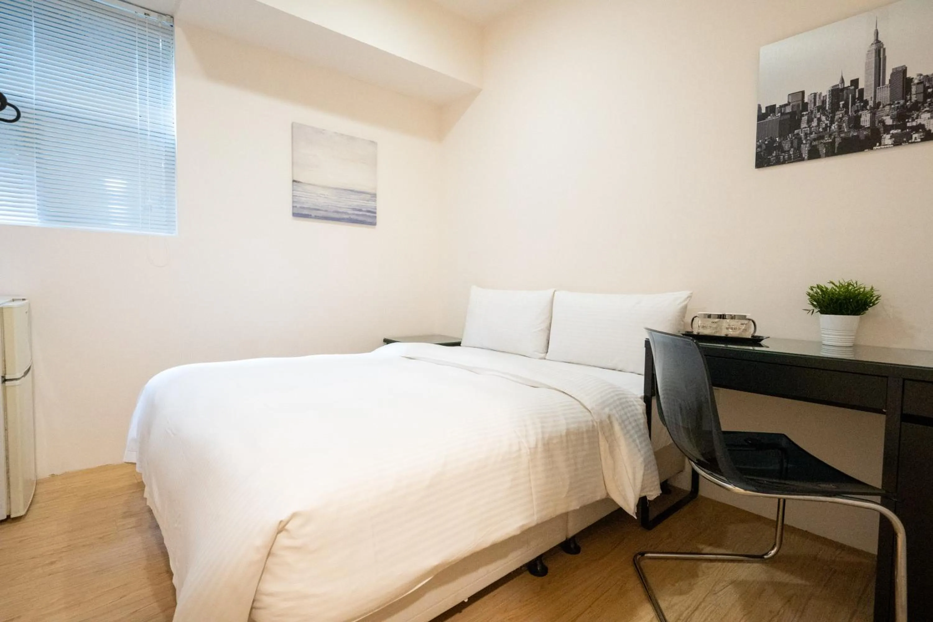 Bed in HotelsHere - Ximen