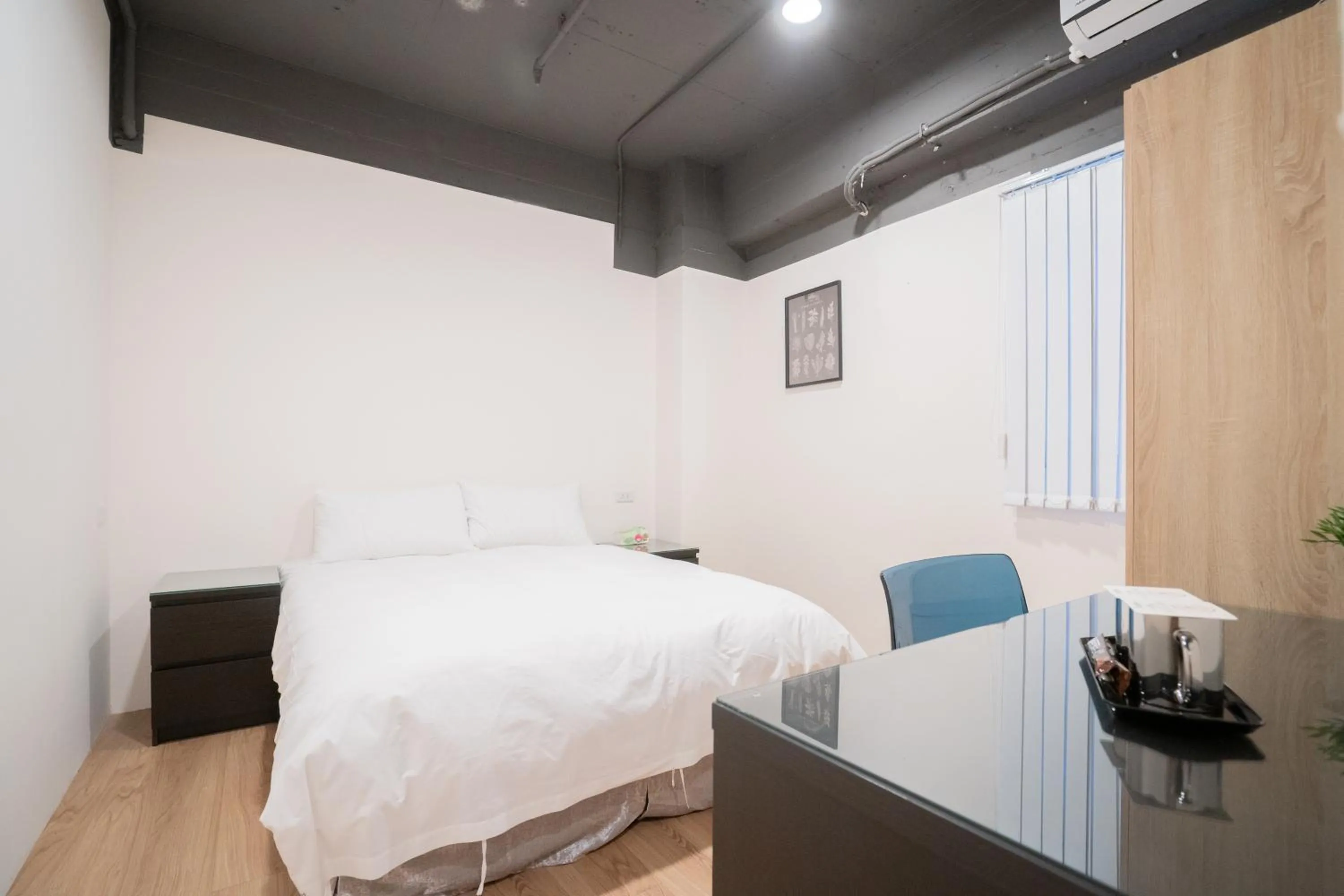 Bed in HotelsHere - Ximen