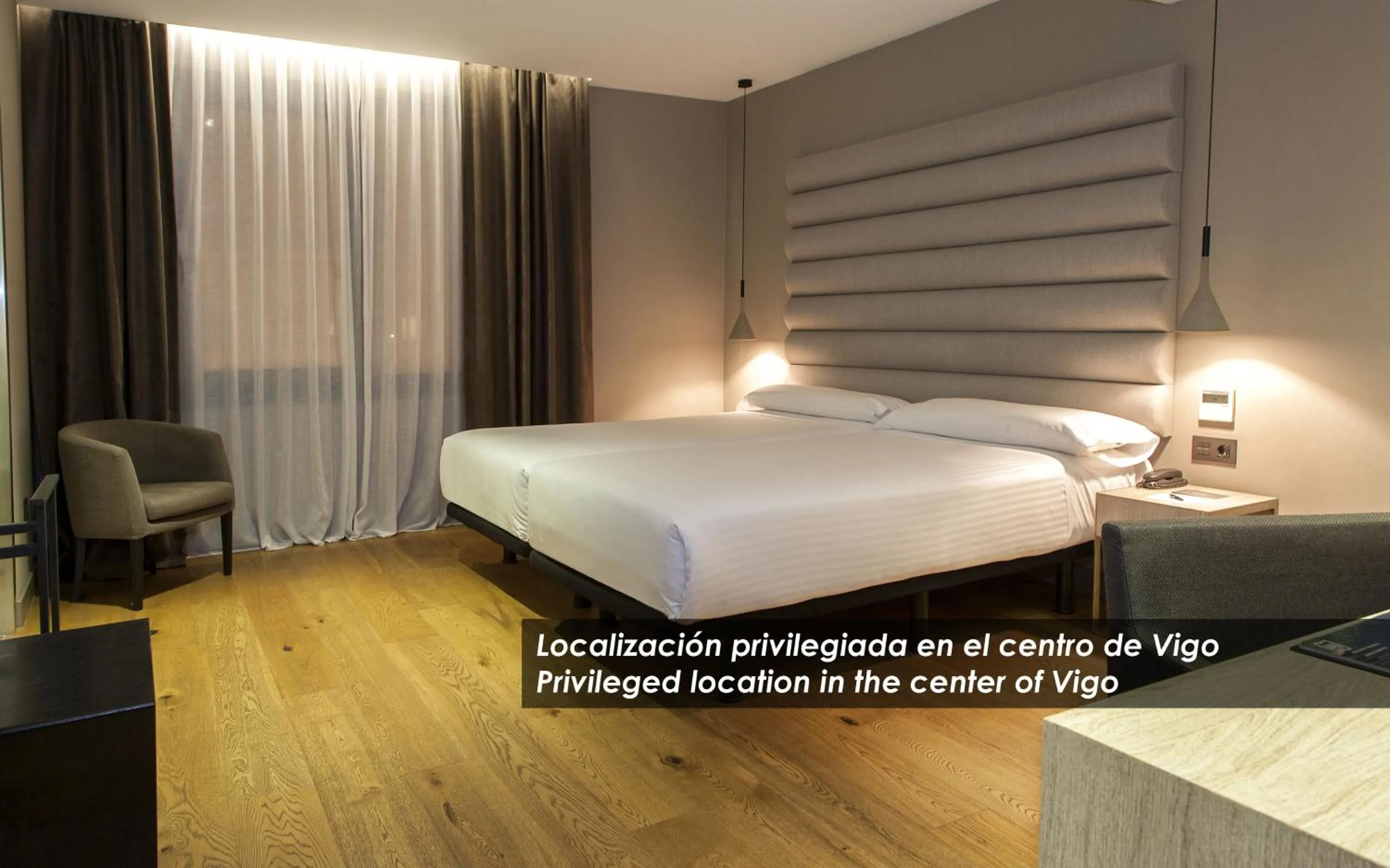 Photo of the whole room, Bed in Zenit Vigo