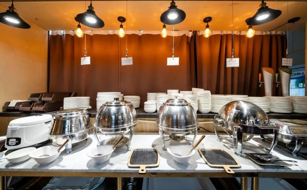 Breakfast in Starhills Hotel