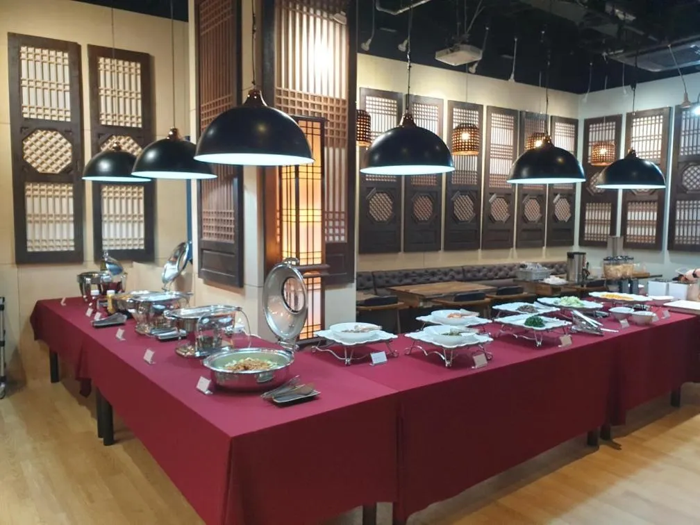 Breakfast in Starhills Hotel