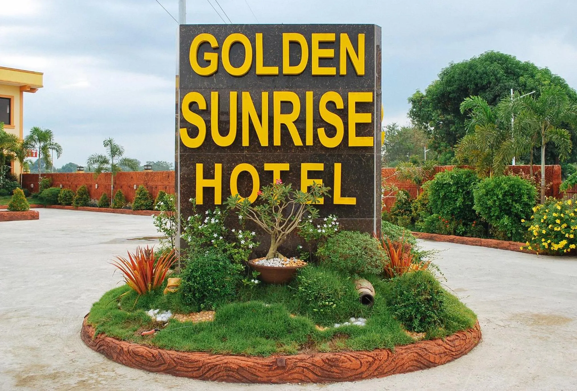 Property logo or sign in Golden Sunrise Hotel II by RedDoorz